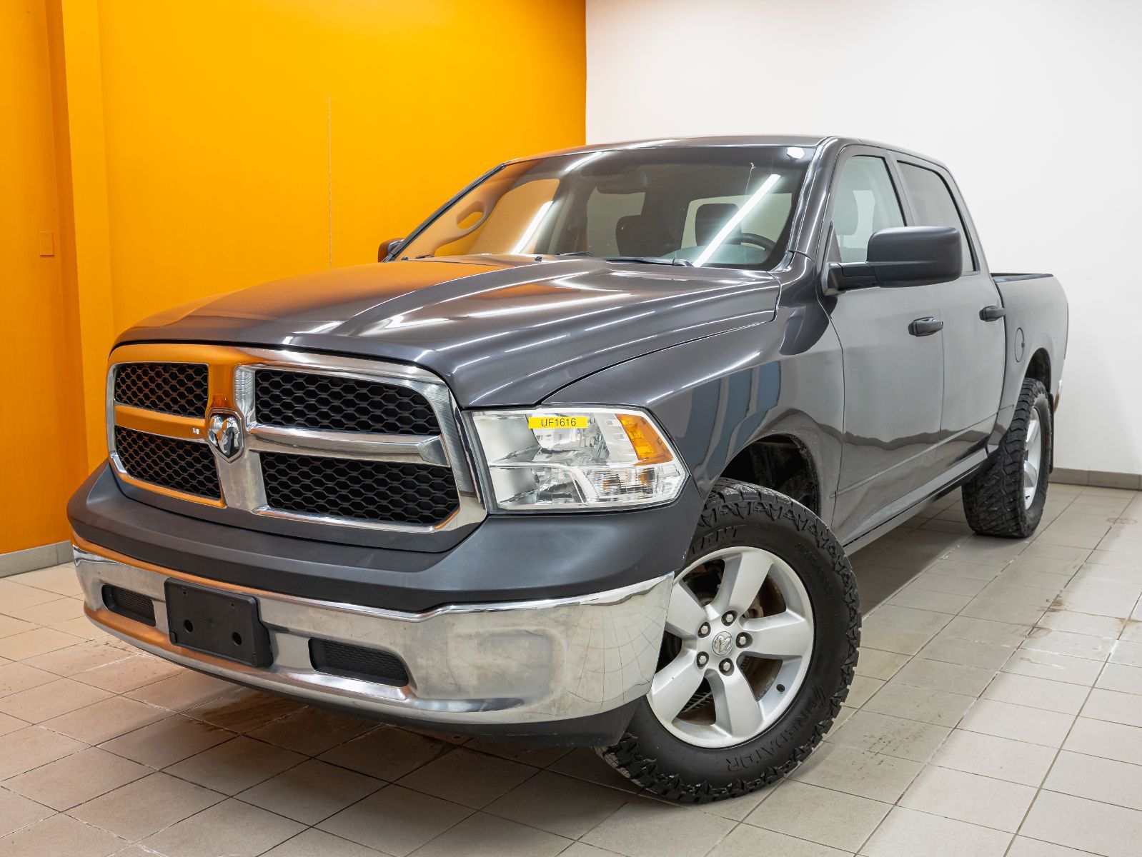 2019 RAM 1500 Classic TRADESMAN CREW 4X4 V8 *BEDLINER* REGUL VITESSE USB