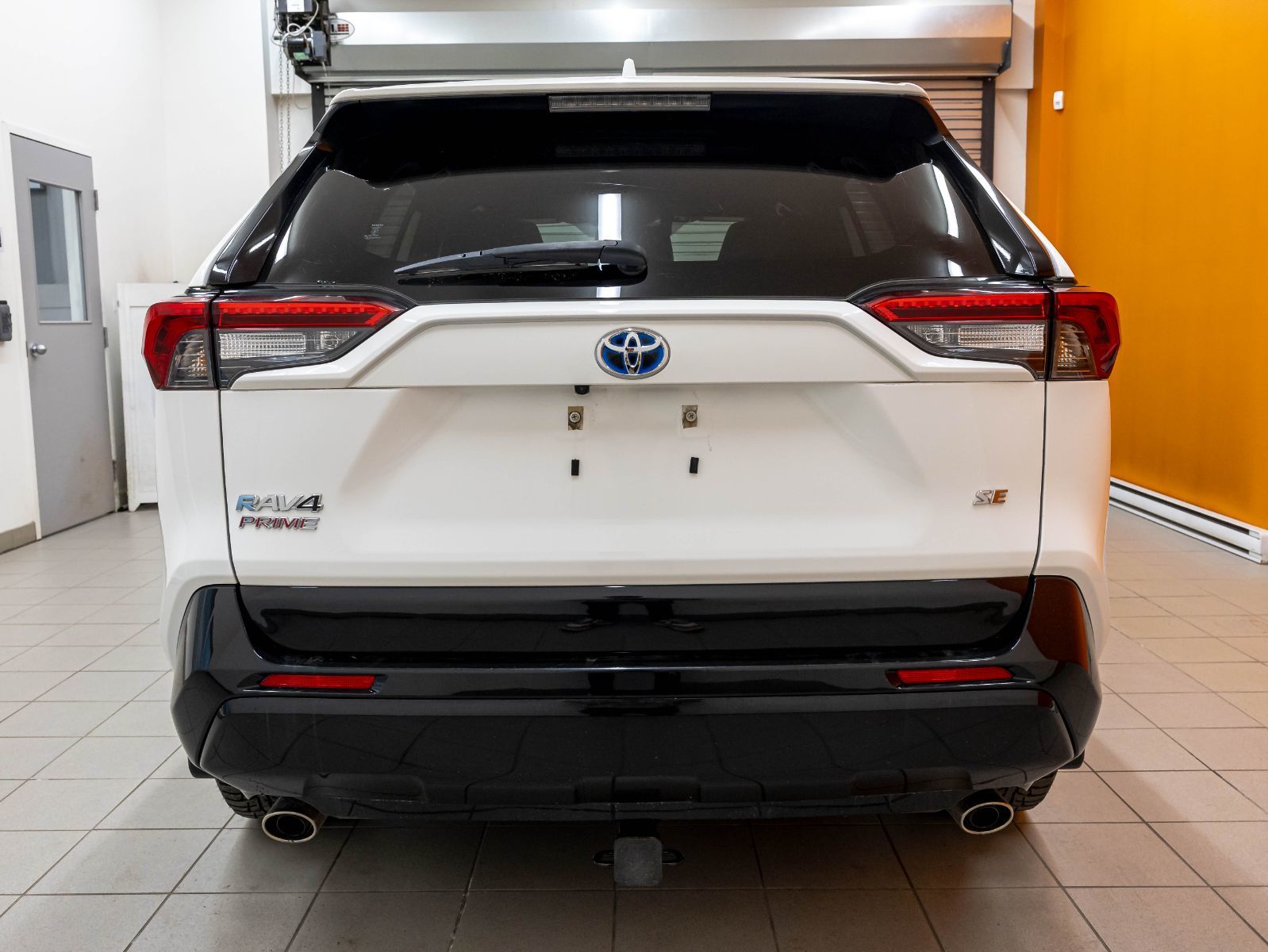 Toyota RAV4 Prime 2023 — photo 8
