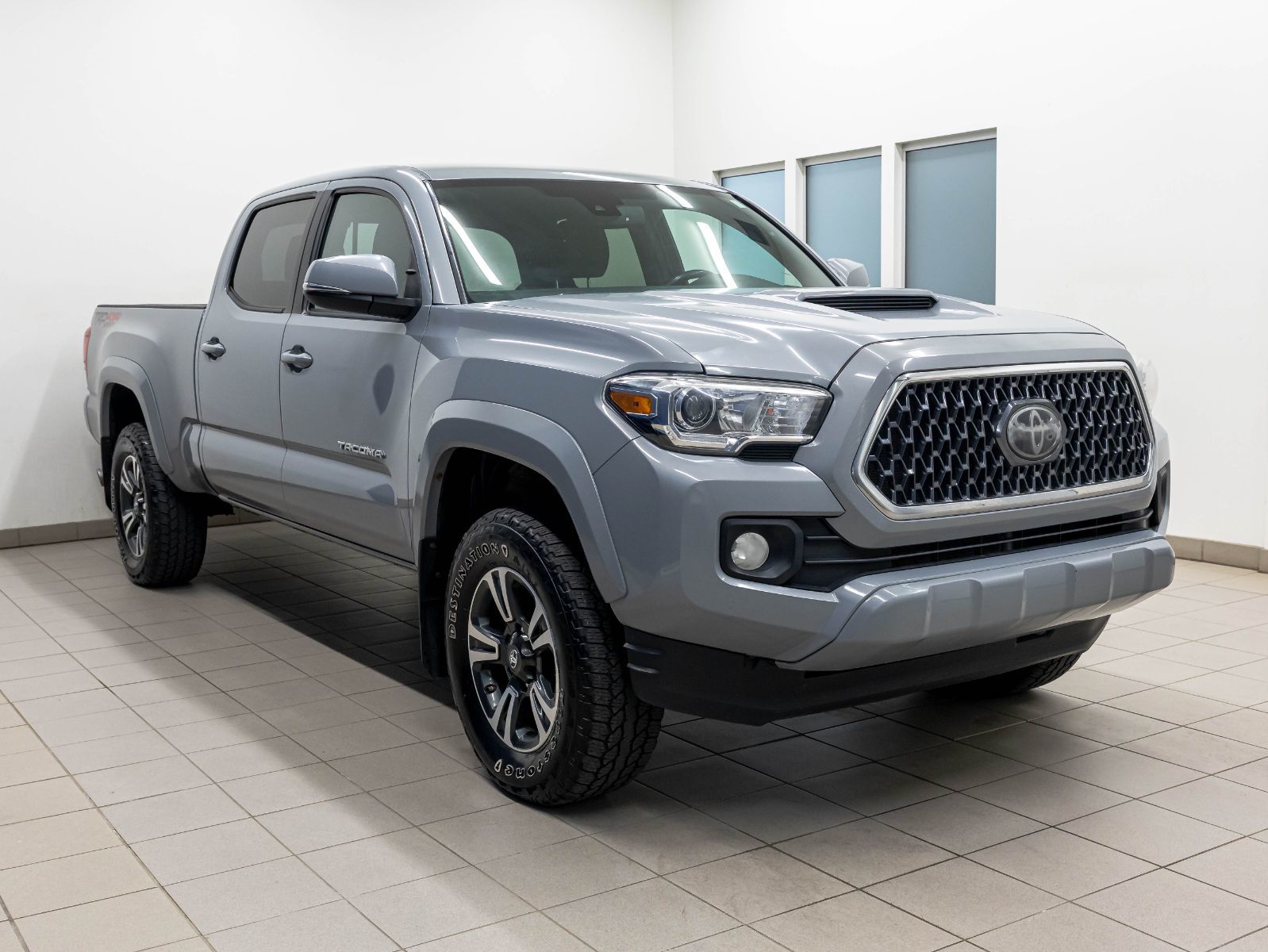 Toyota Tacoma 2018 — photo 8