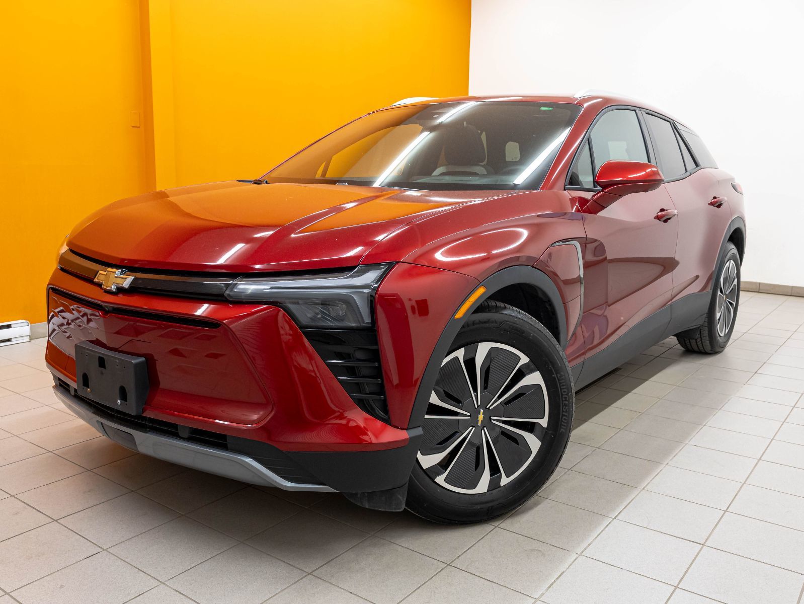 2024 Chevrolet Blazer EV 2LT E AWD *TOIT* SIÈGES CHAUF REG ADAPT HAYON ELEC