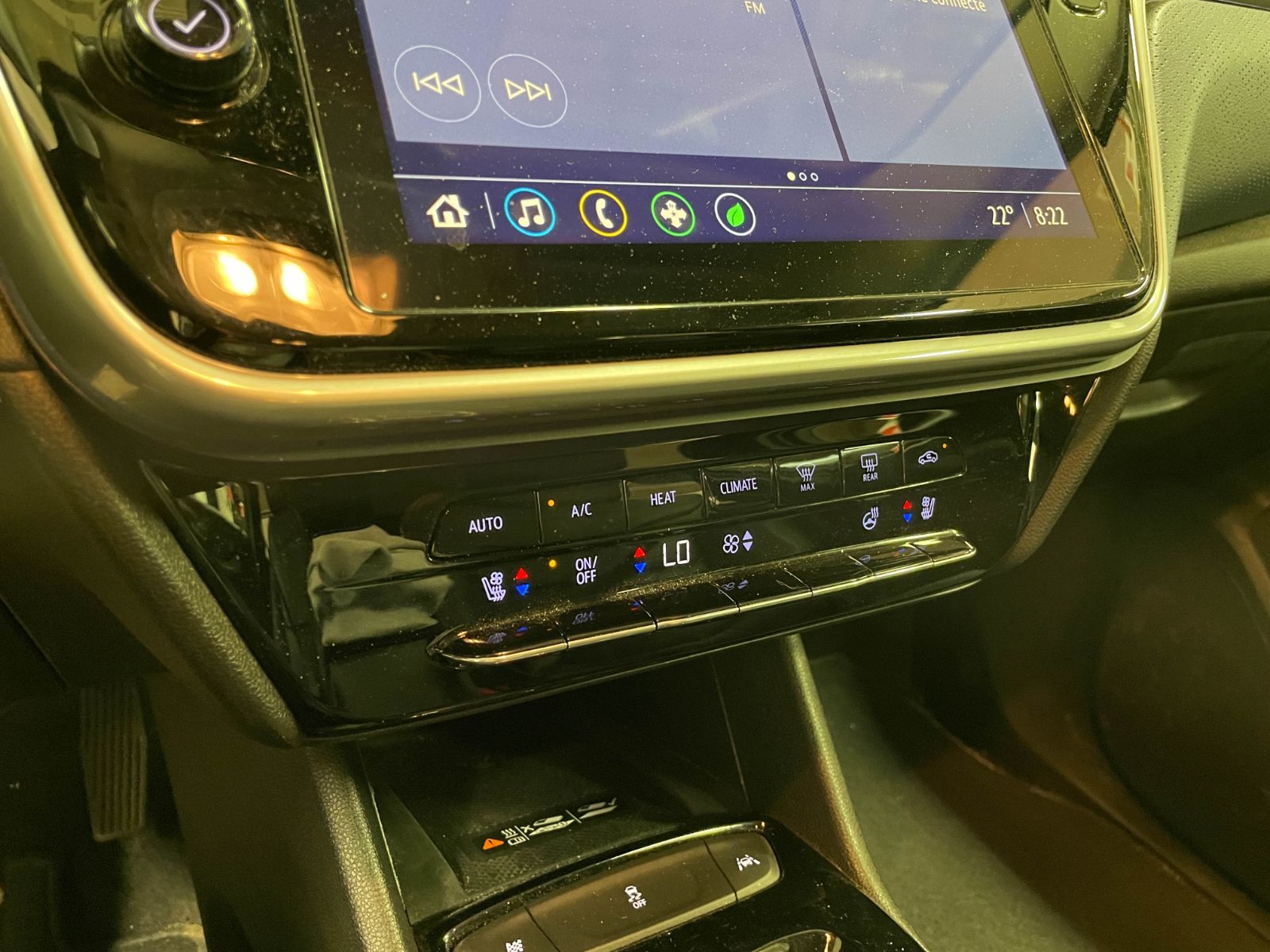 Chevrolet Bolt EUV 2022 — photo 7