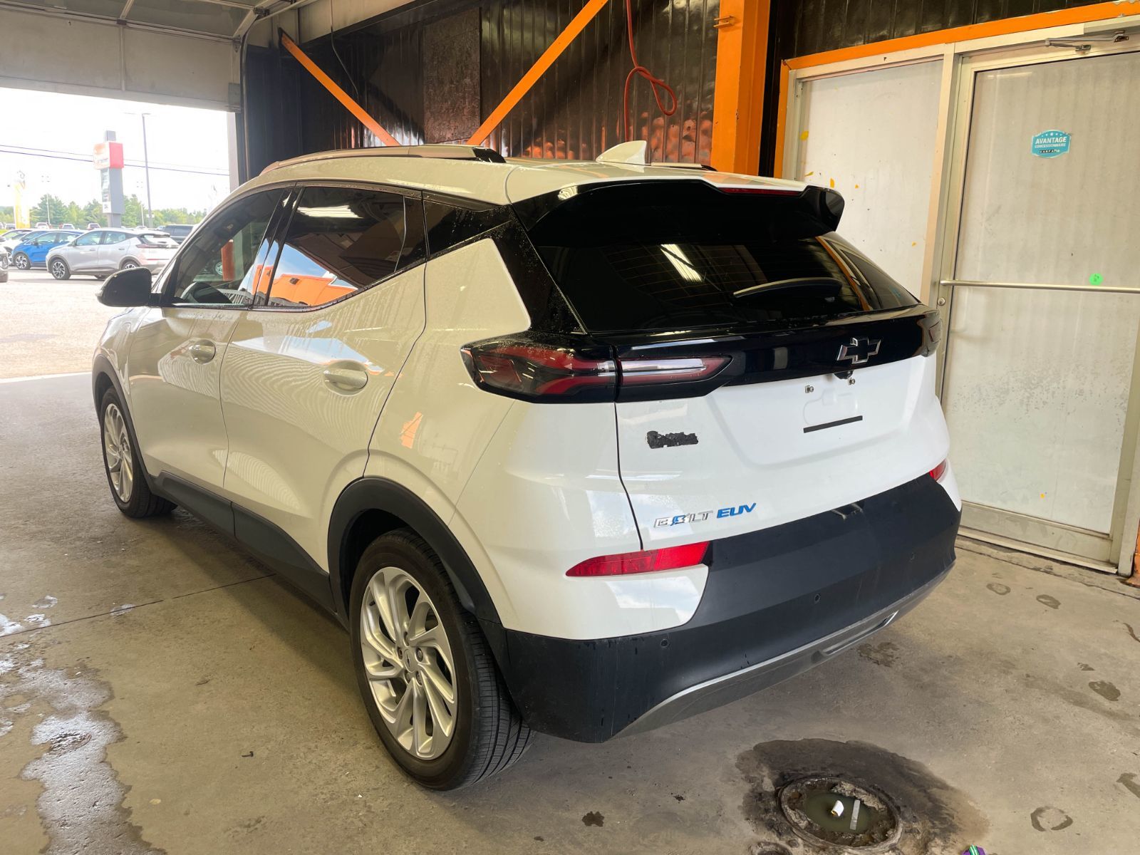 Chevrolet Bolt EUV 2023 — photo 7