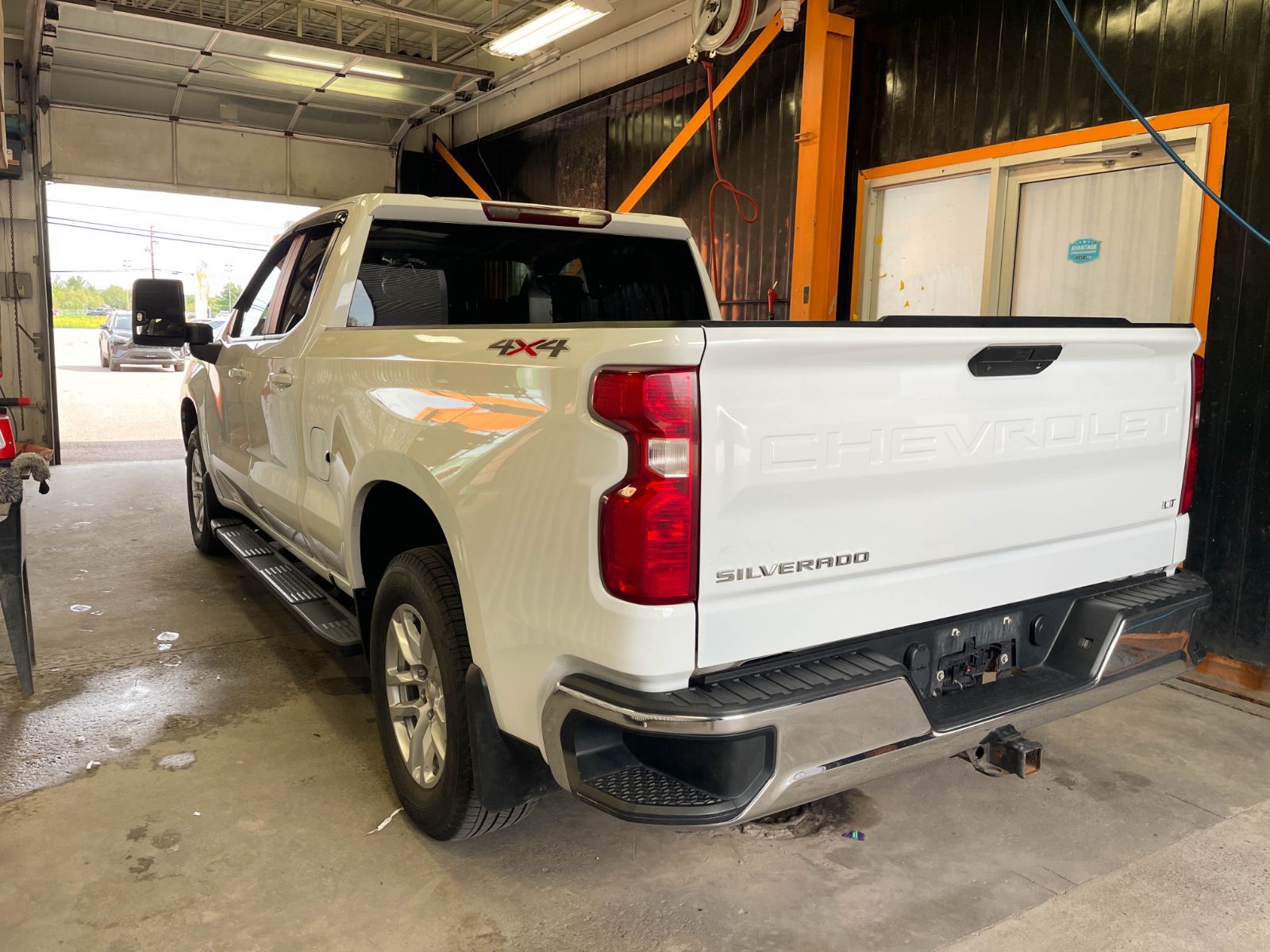 Chevrolet Silverado 1500 2020 — photo 8