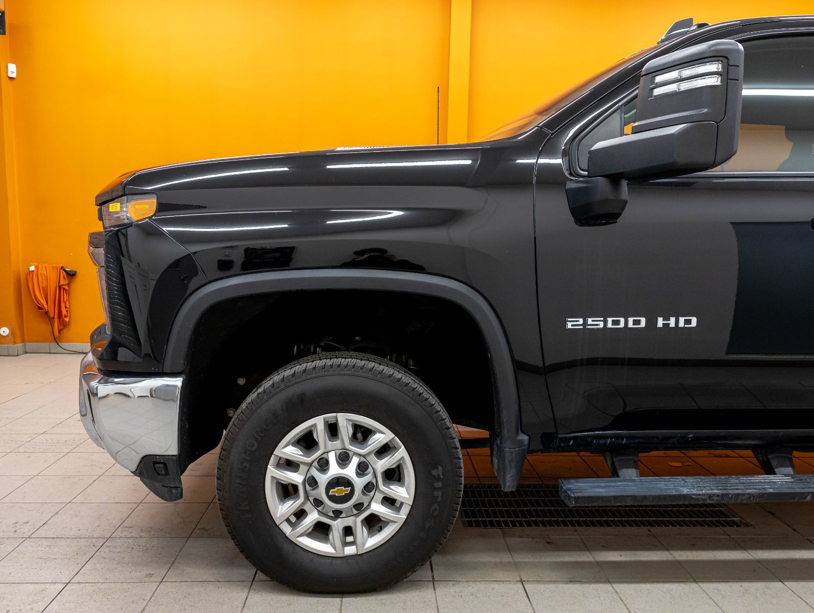Chevrolet Silverado 2500HD 2024 — photo 8