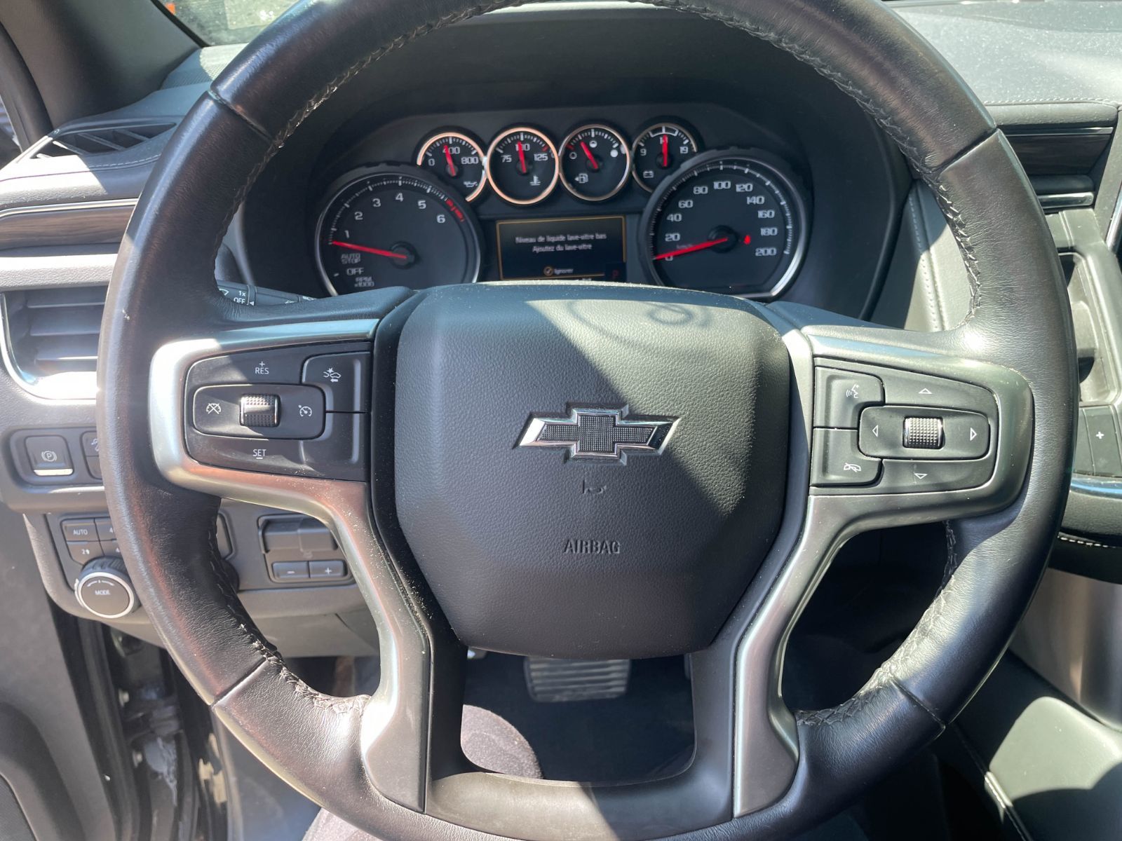Chevrolet Tahoe 2021 — photo 8