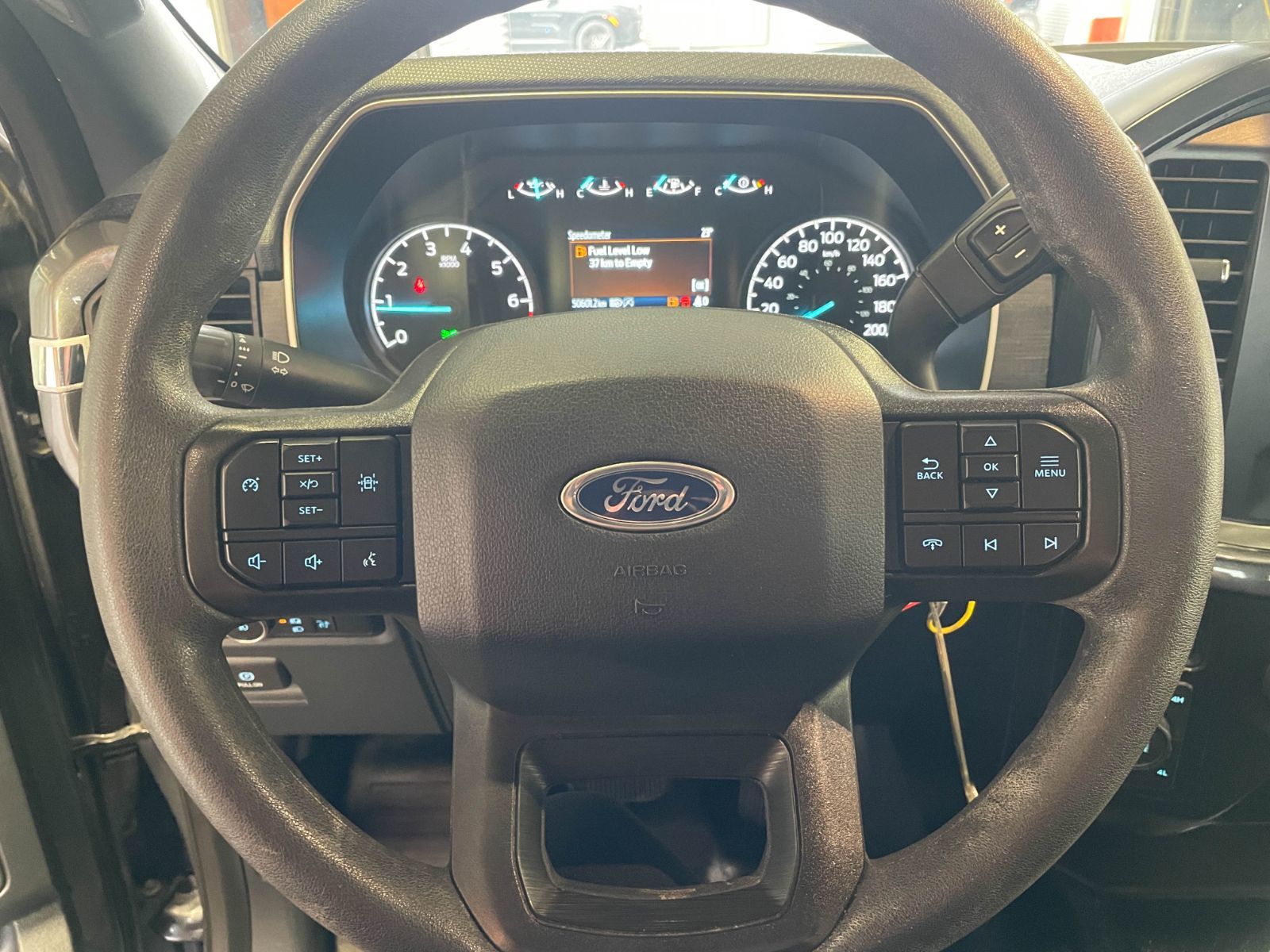 Ford F-150 2023 — photo 6