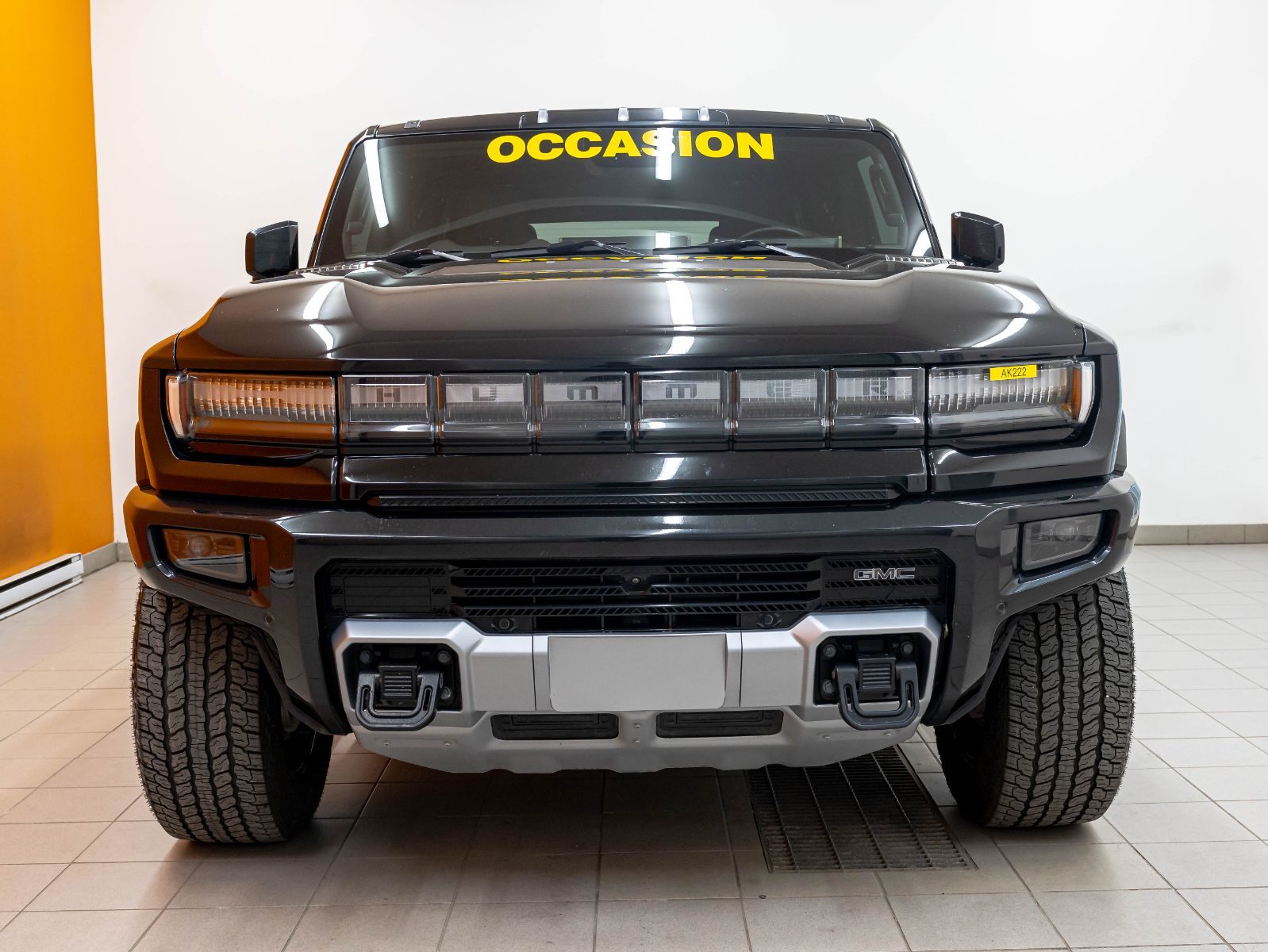 GMC HUMMER EV SUV 2025 — photo 8