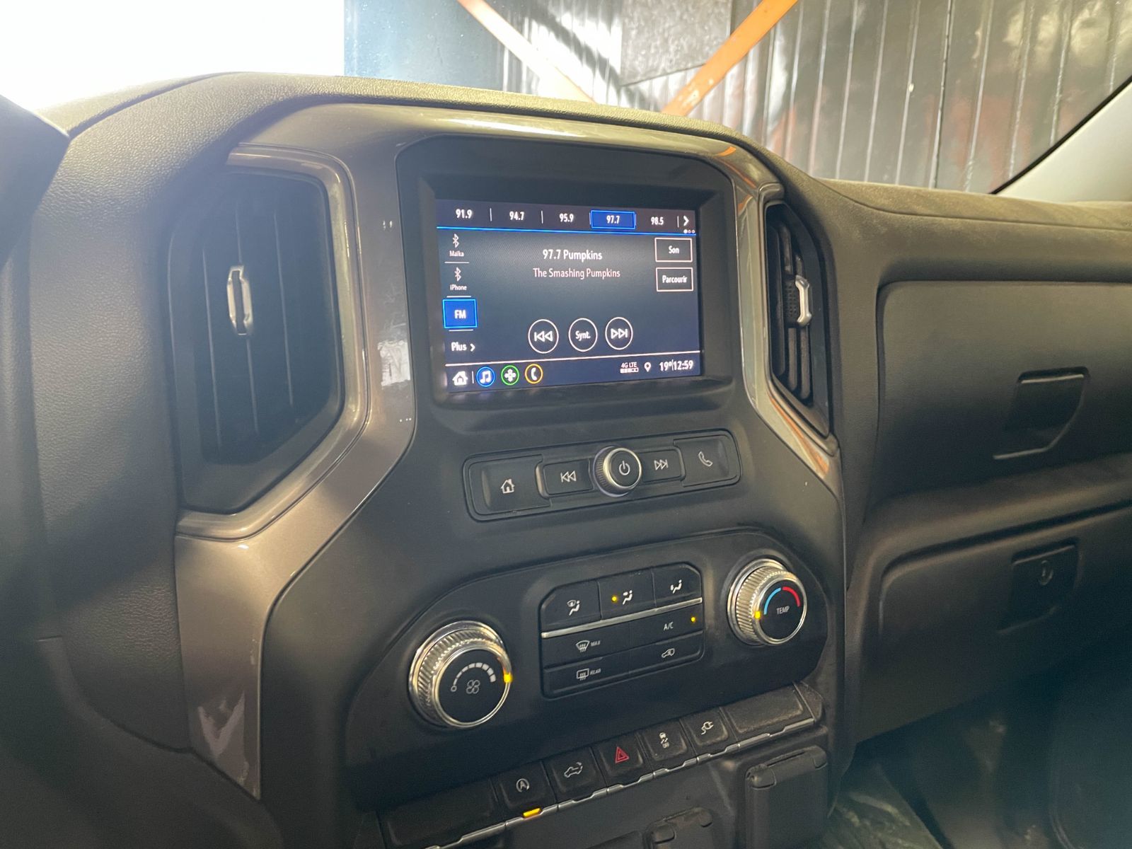 GMC Sierra 1500 2021 — photo 8