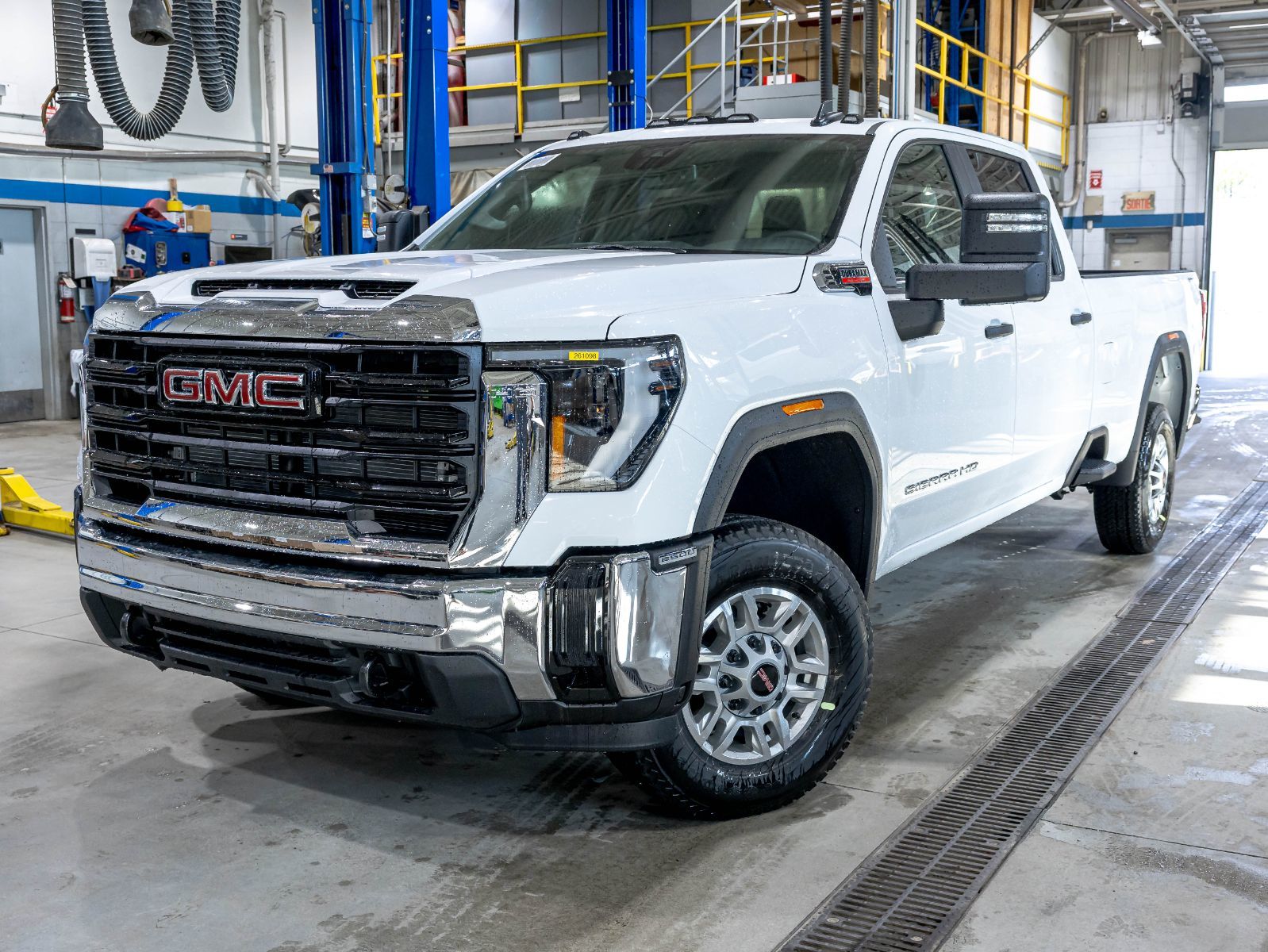 2026 GMC Sierra 2500HD Pro