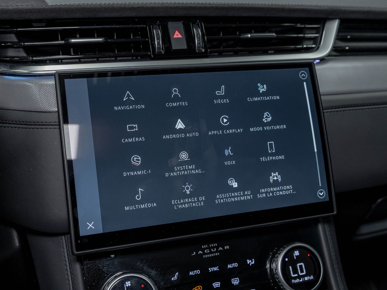 Jaguar F-PACE 2025 — photo 6