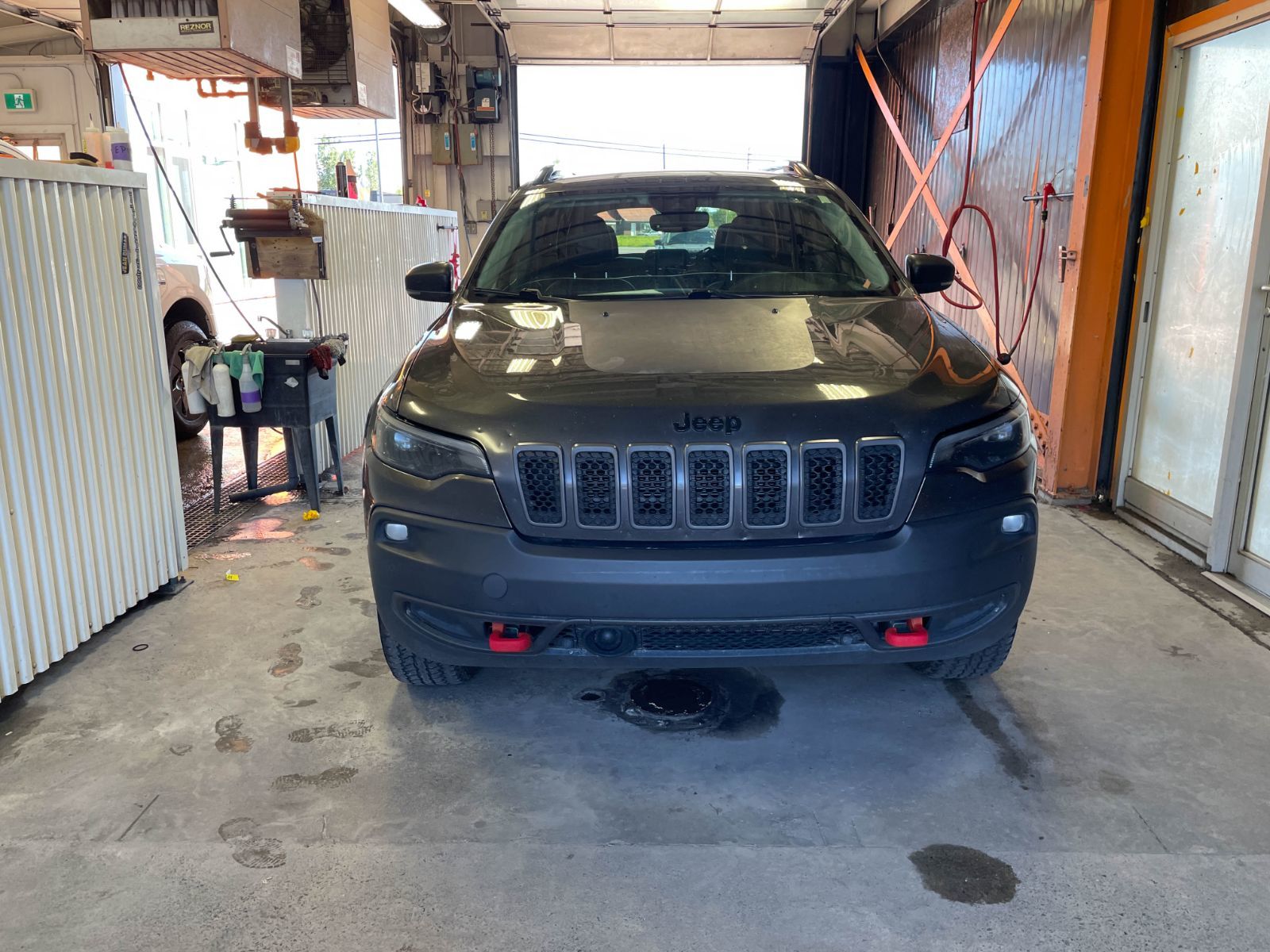 Jeep Cherokee 2023 — photo 7