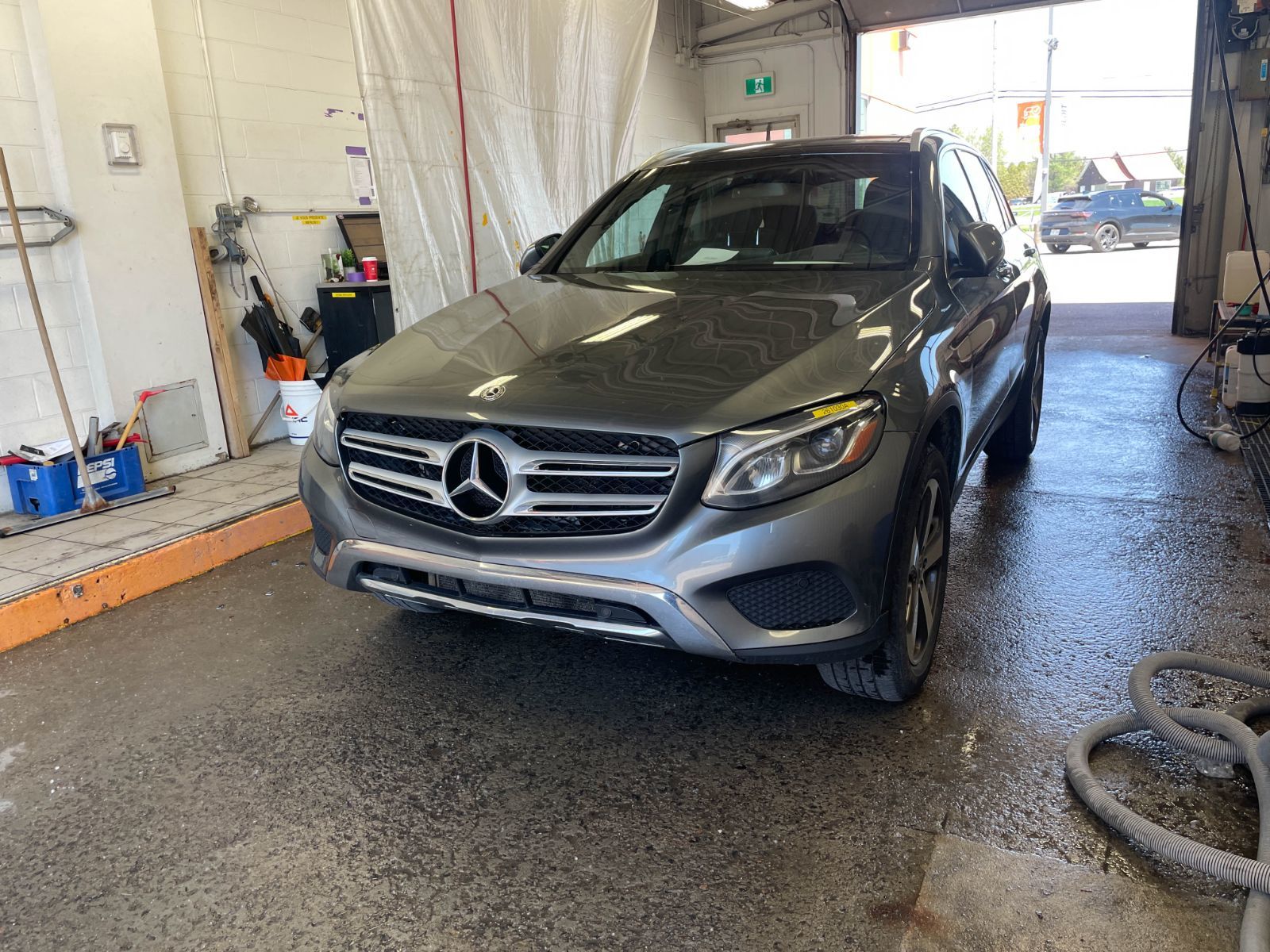2018 Mercedes-Benz GLC 300 4MATIC *TOIT* NAV CUIR SIÈGES CHAUFF