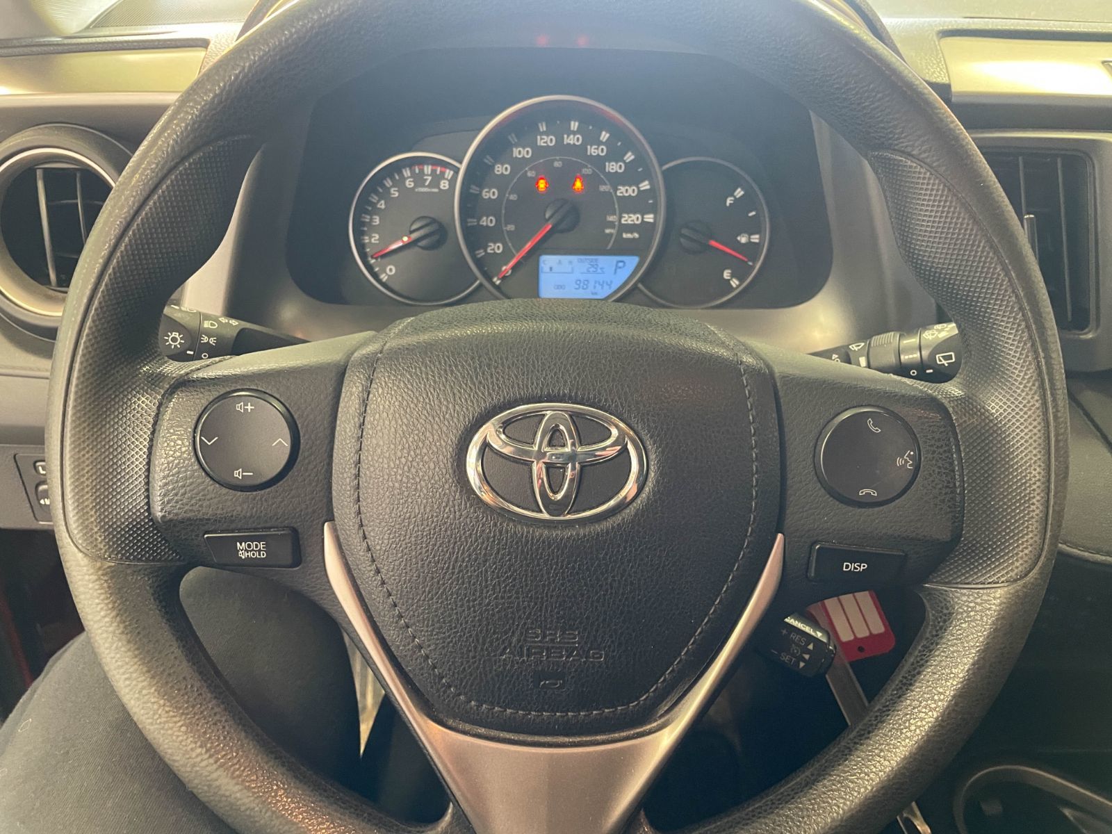 Toyota RAV4 2016 — photo 6