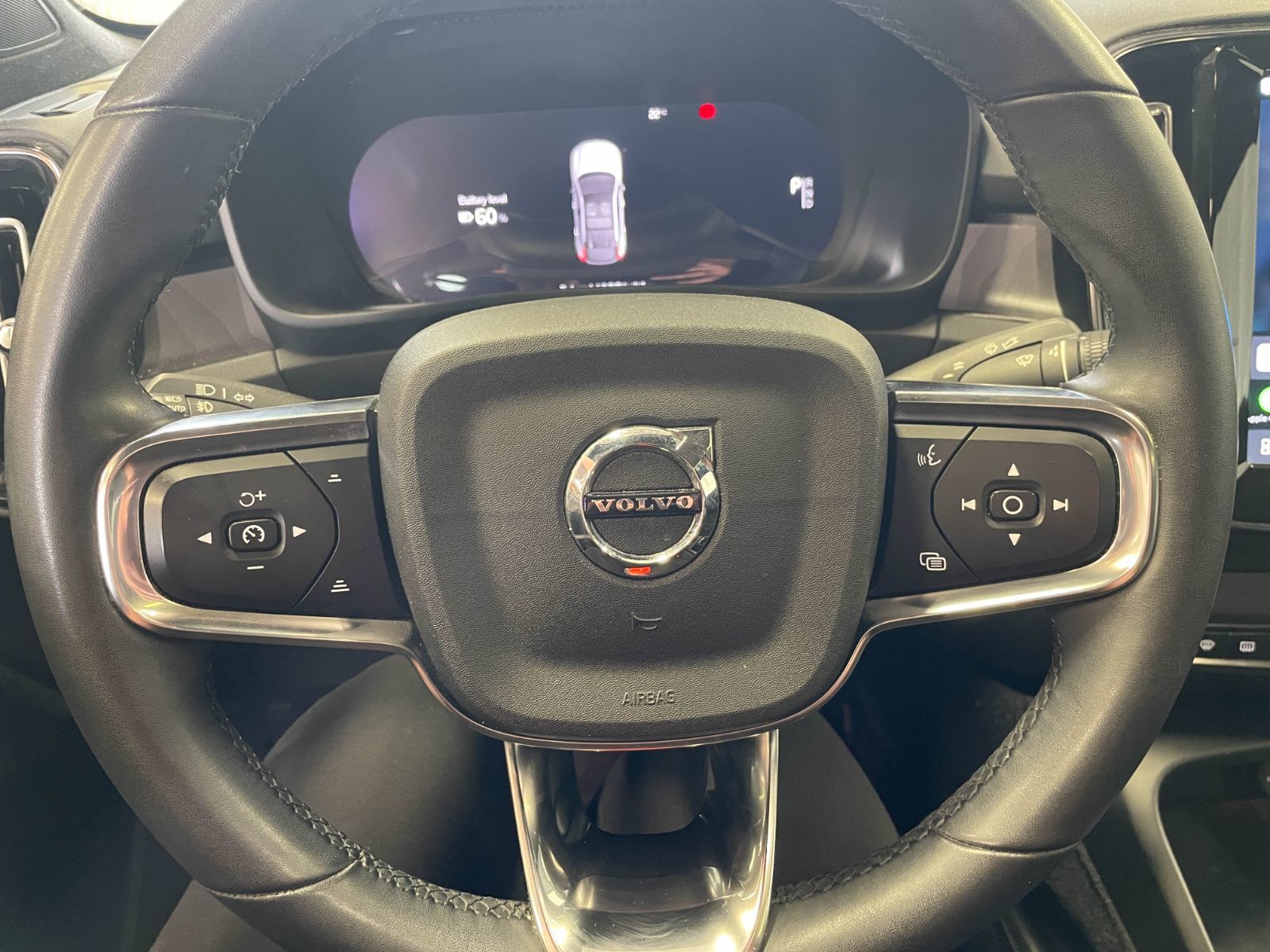 Volvo C40 Recharge Pure Electric 2023 — photo 6