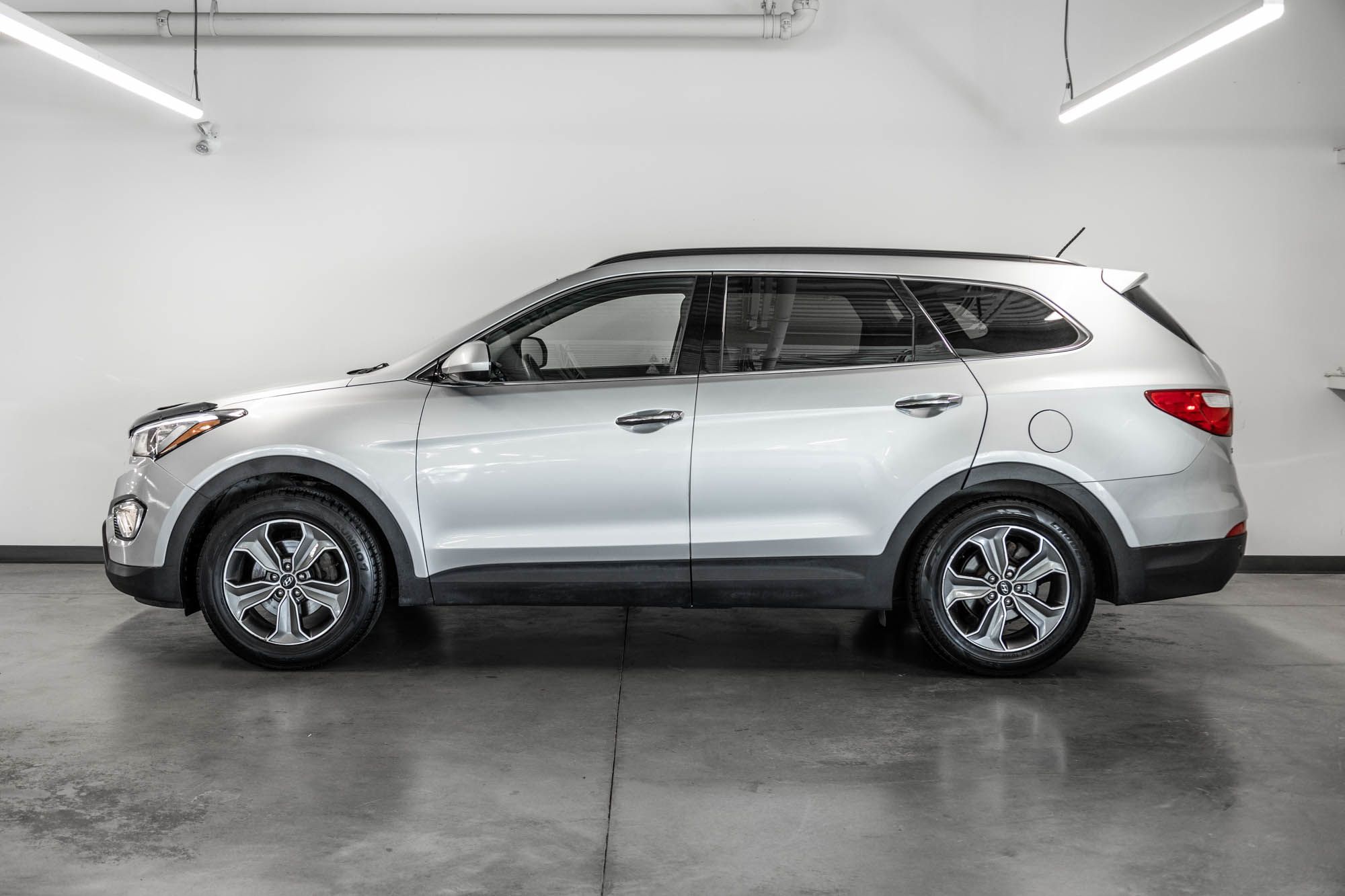 Photo Hyundai Santa Fe XL Base 2016 #6