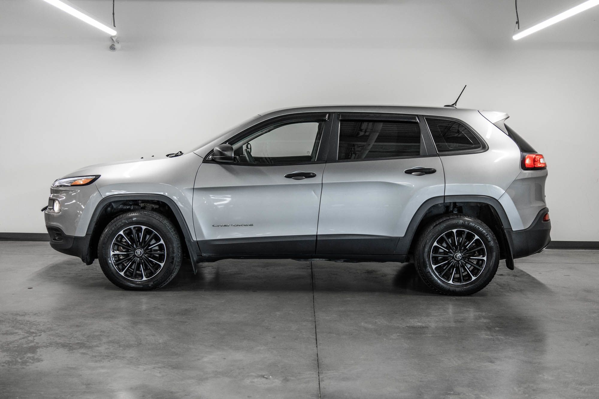 Photo Jeep Cherokee Sport 2014 #6