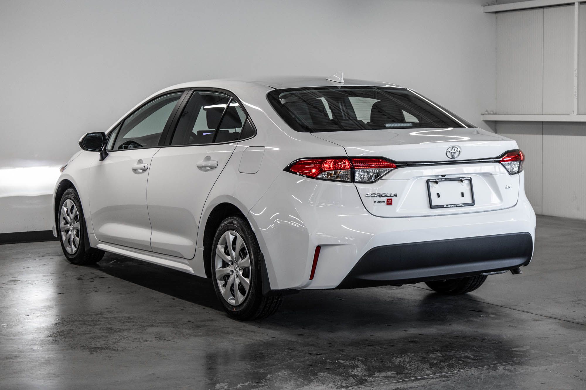 Photo Toyota Corolla LE 2026 #6