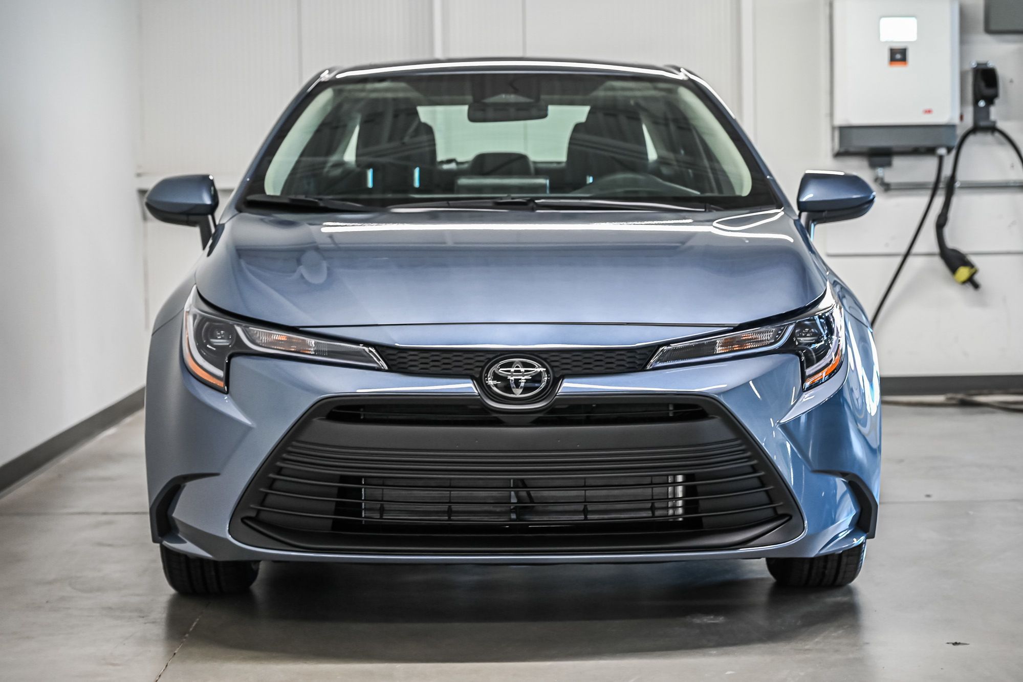 Photo 2026 Toyota Corolla LE #2