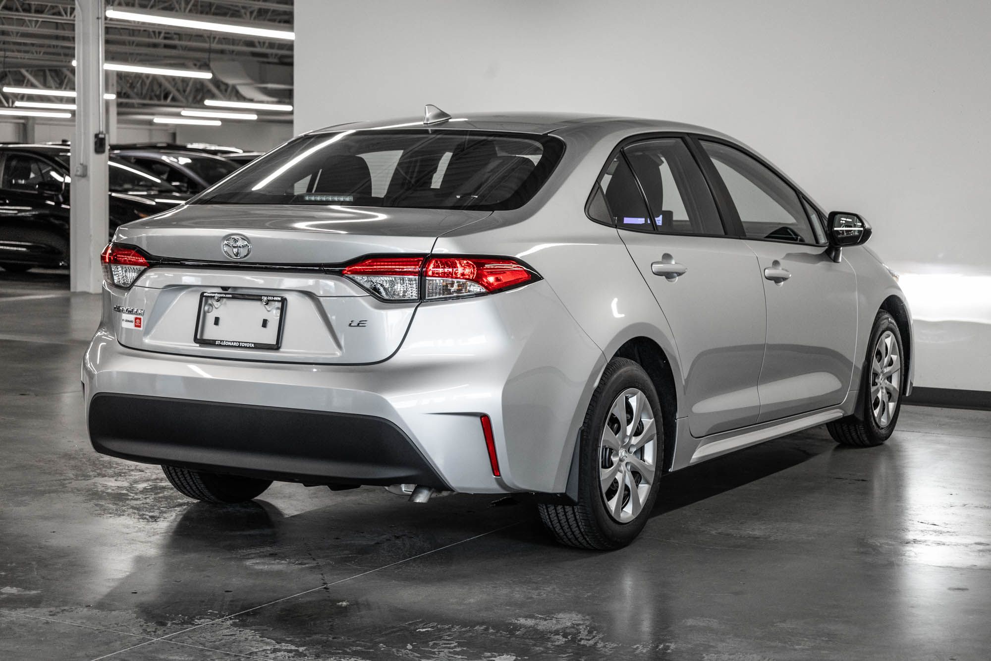 Photo 2026 Toyota Corolla LE #8