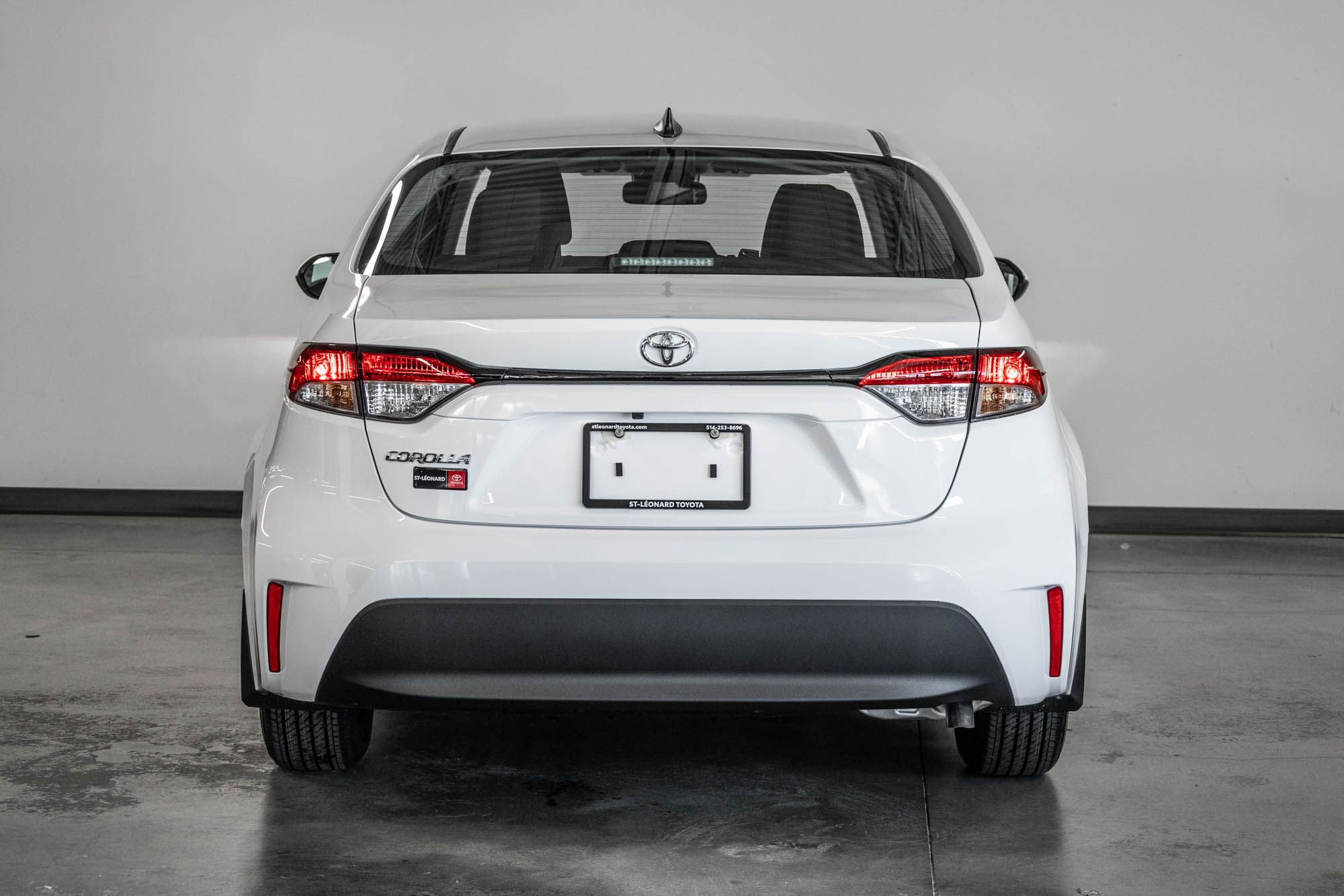 Photo 2026 Toyota Corolla L #7