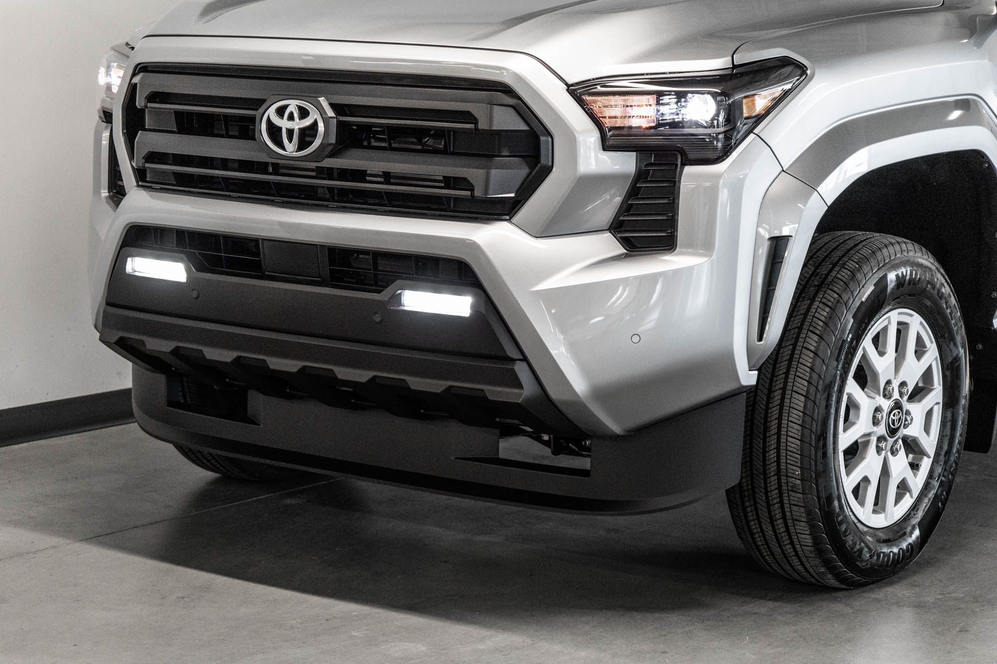 Photo 2026 Toyota Tacoma SR5 #3