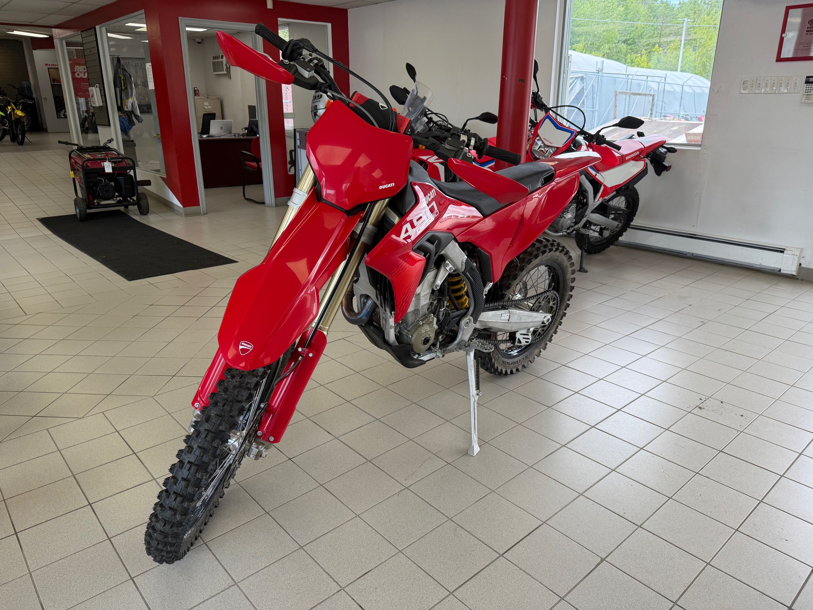 2026 Ducati Desmo 450 EDX