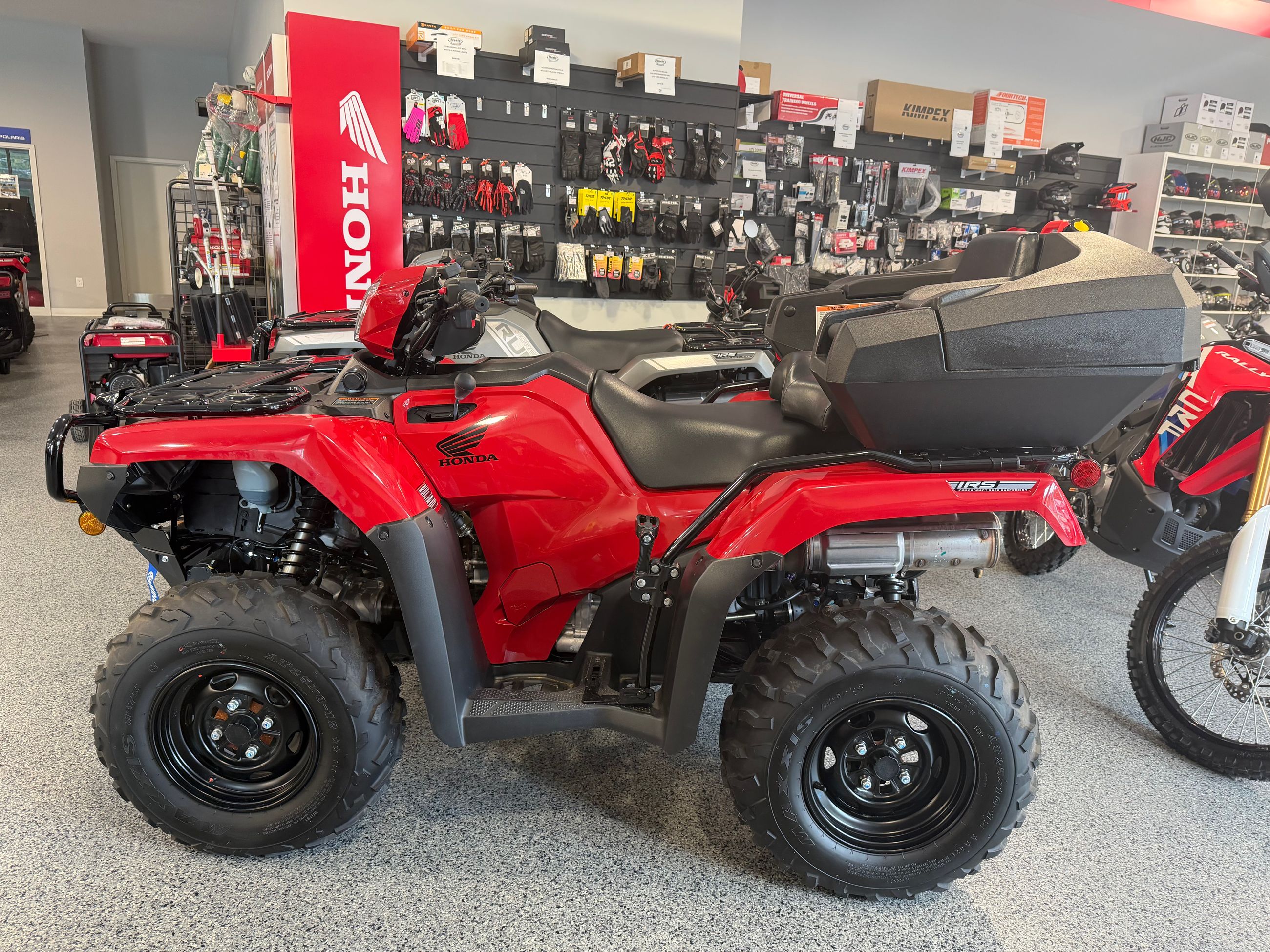 2026 Honda ATV RUBICON 520 DCT-Red