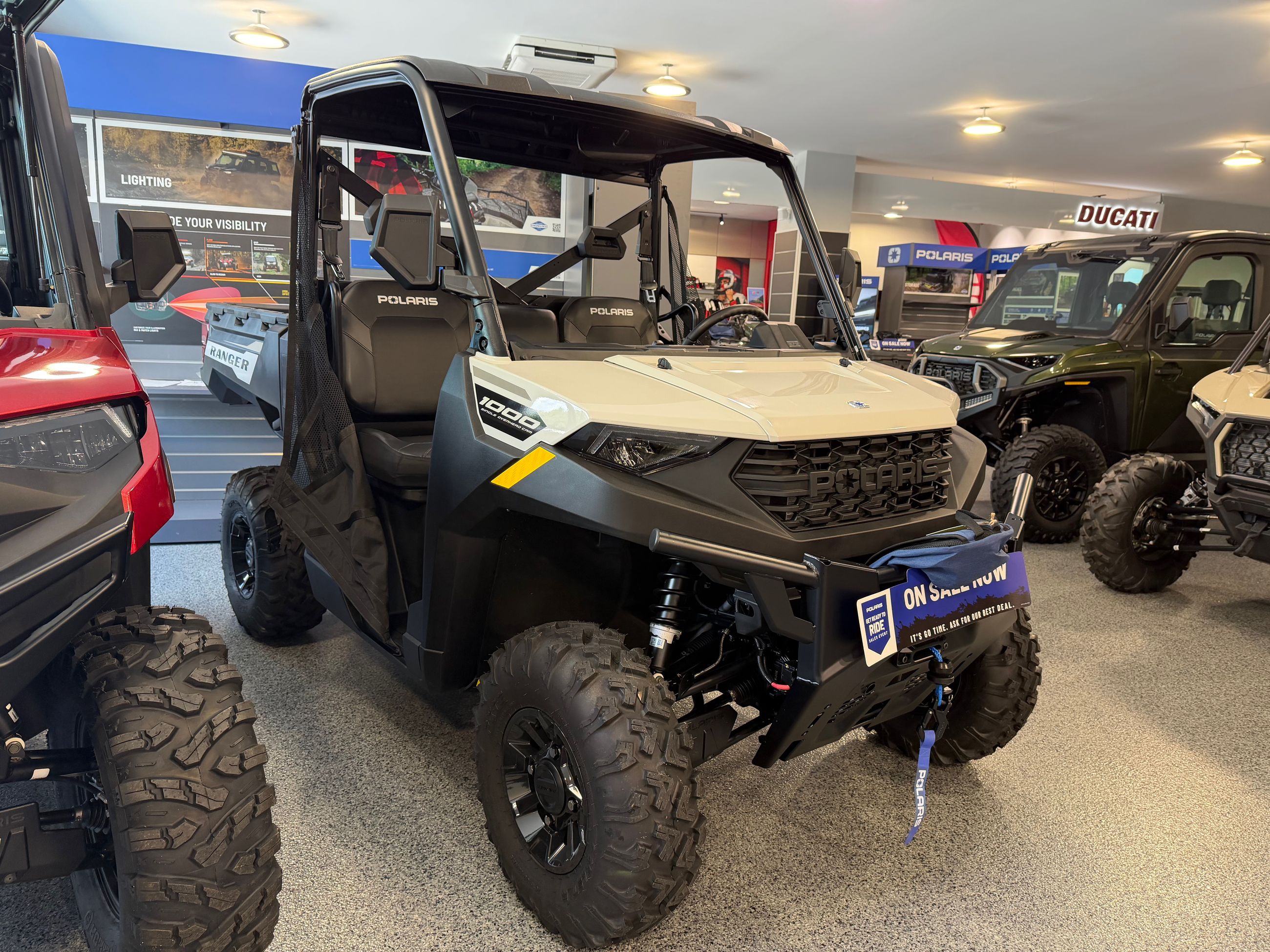2026 Polaris Ranger 1000 Premium-Mirage Beige