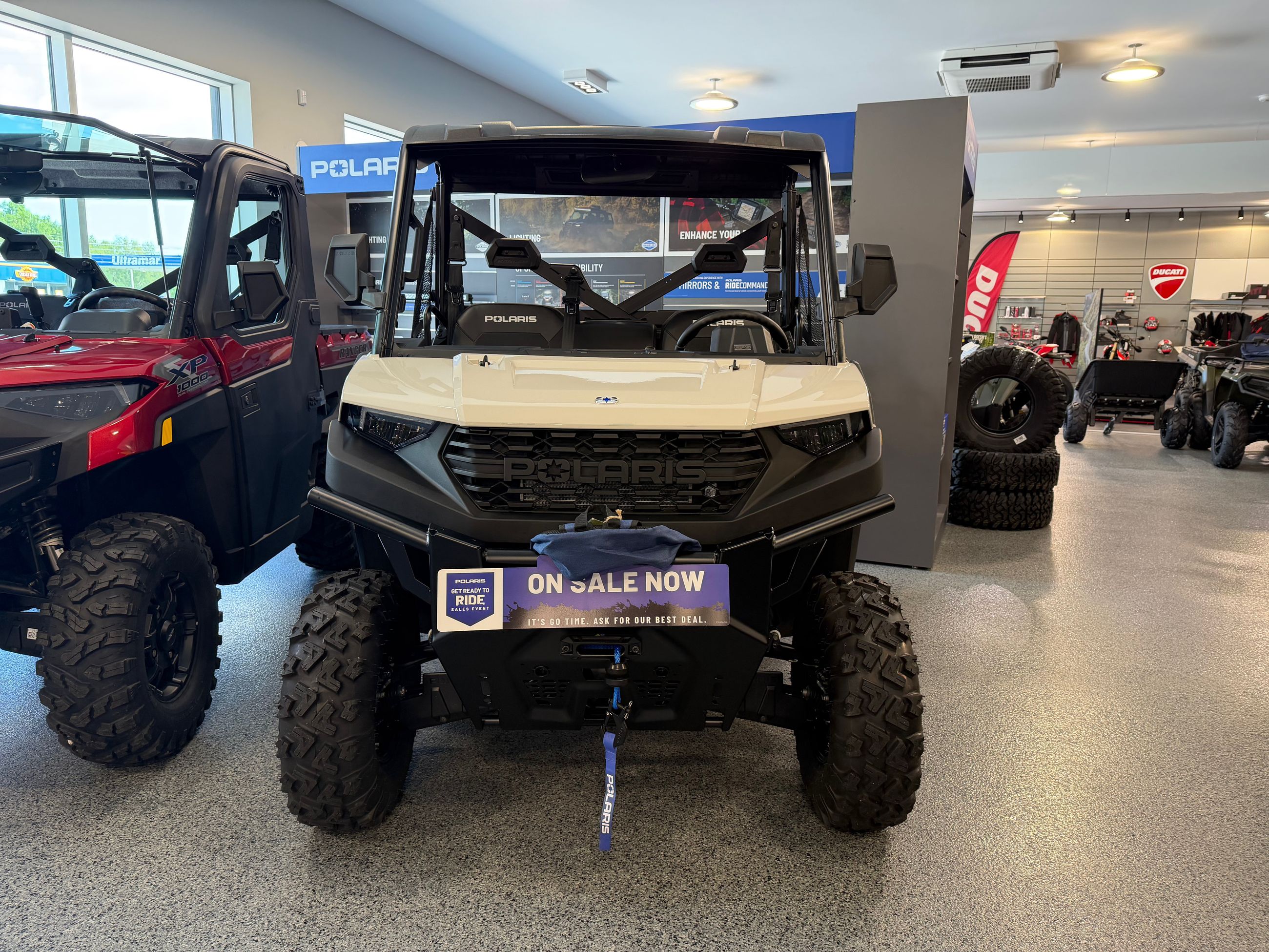 2026 Polaris Ranger 1000 Premium-Mirage Beige