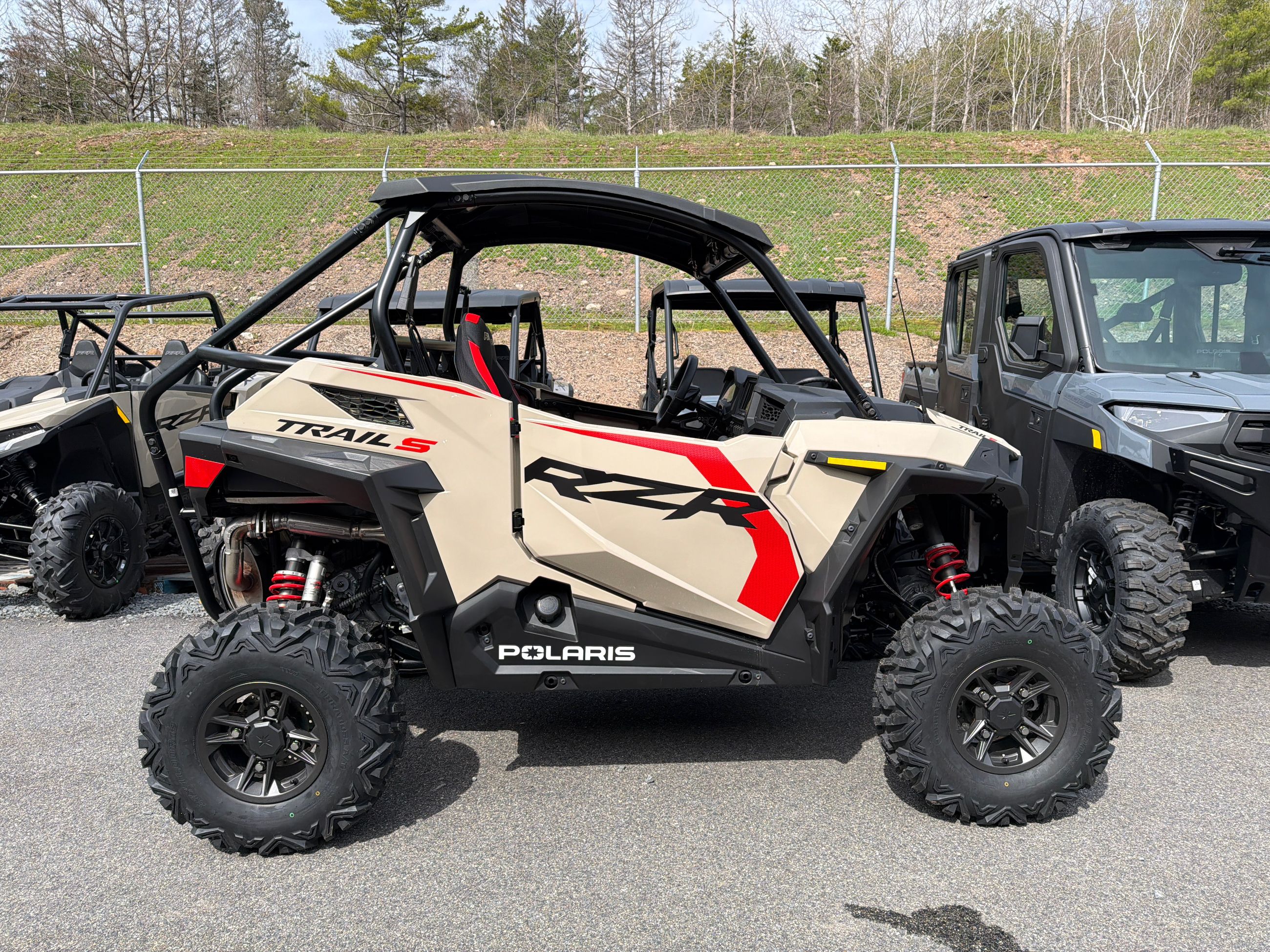 Polaris RZR Trail S Ultimate 2026