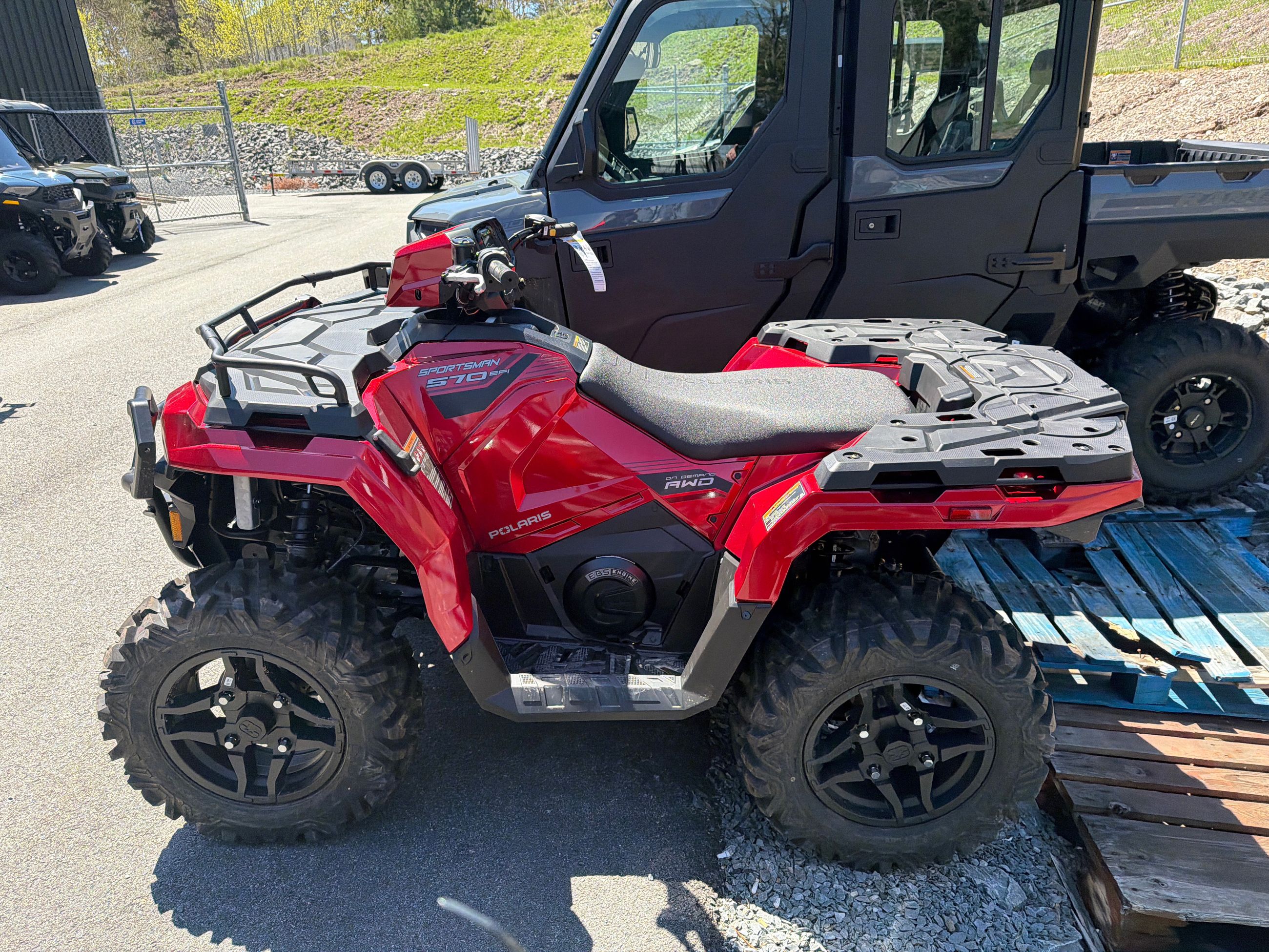 Polaris Sportsman 570 Trail-Sunset Red 2026