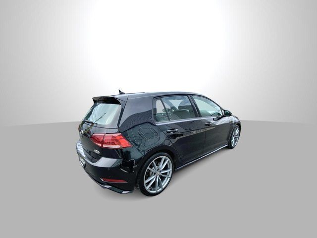 2018 Volkswagen Golf R BASE