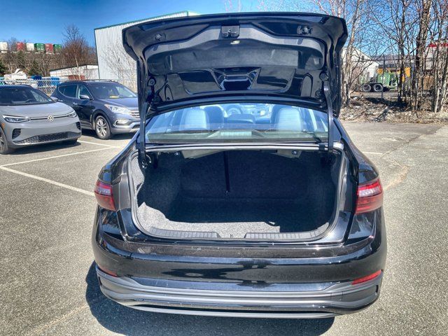 Volkswagen Jetta Comfortline 2023