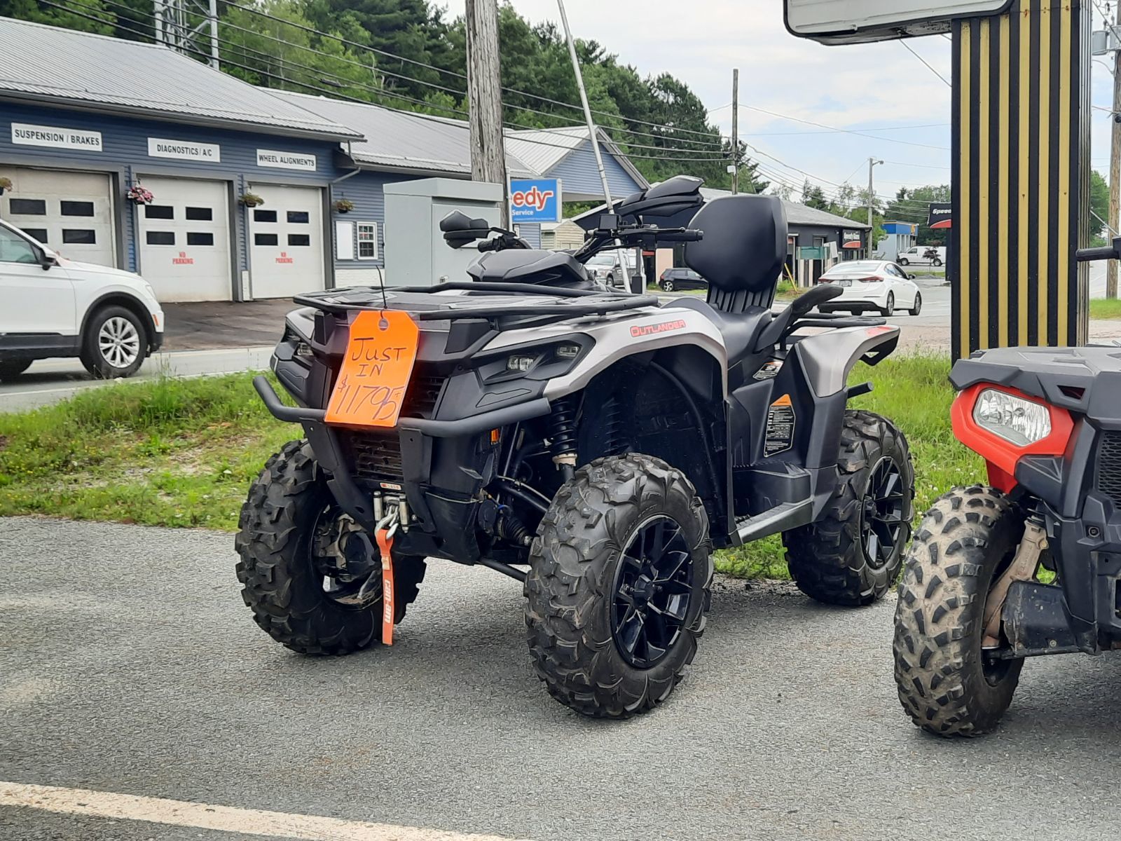 2023 Can-Am Outlander Max XT 700 XT 700