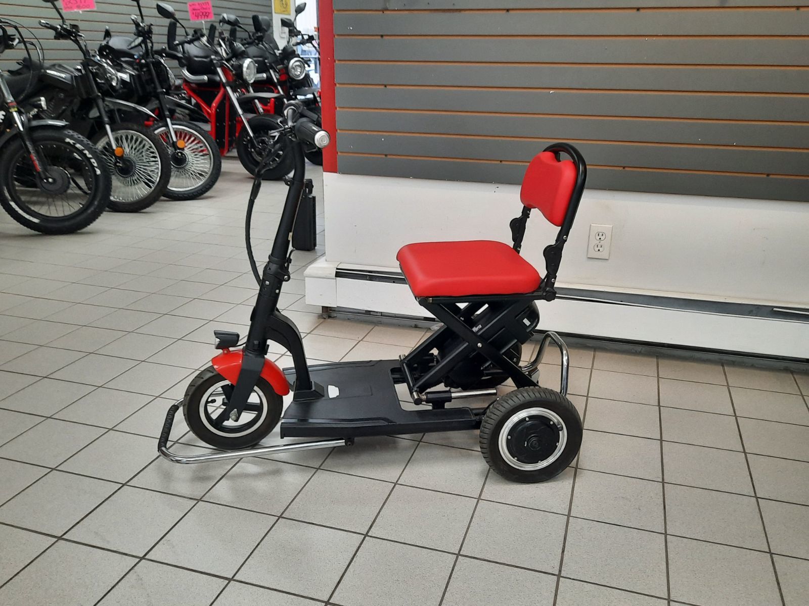 Daymak Mobility In A Box  9999