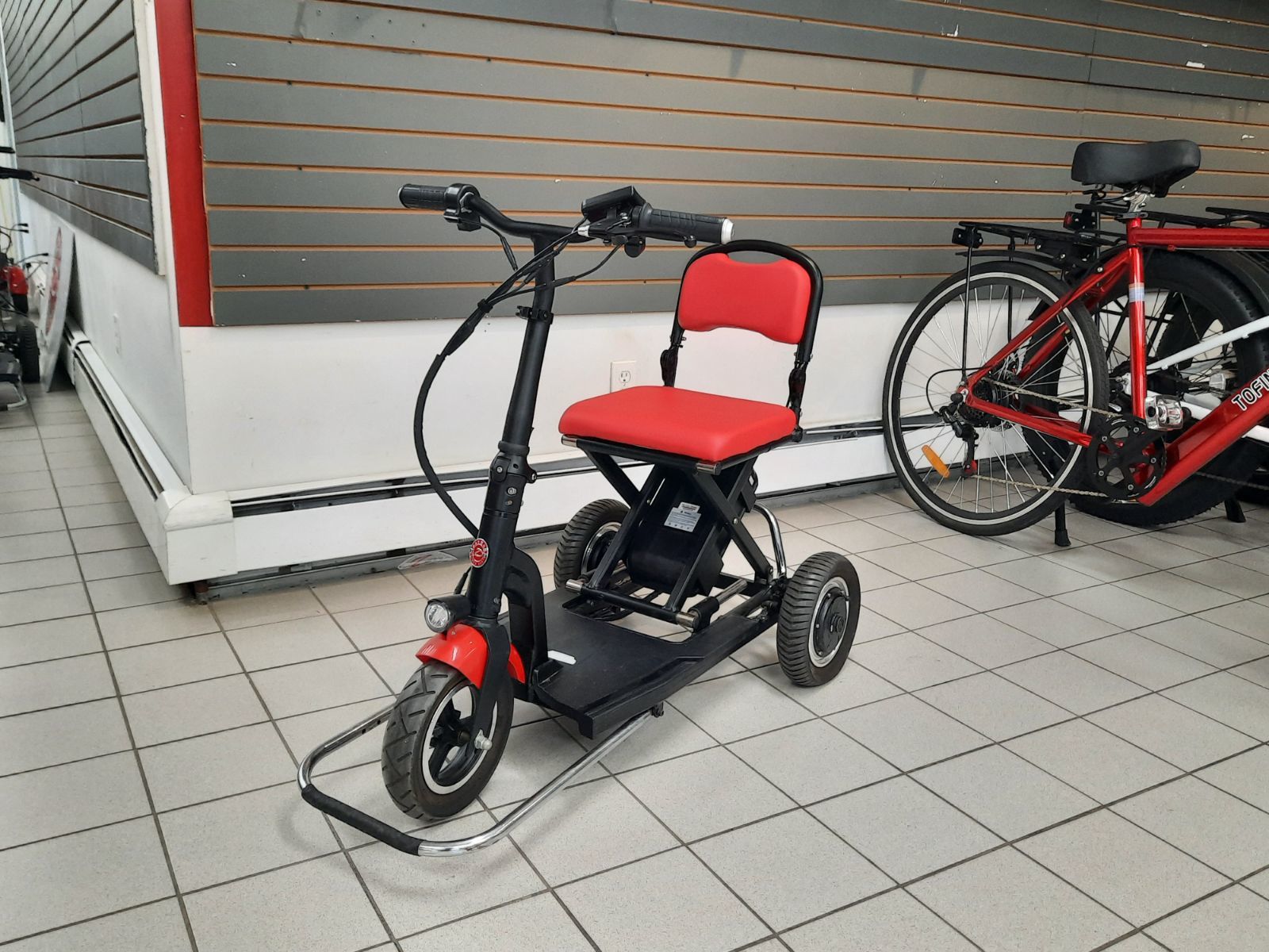 9999 Daymak Mobility In A Box