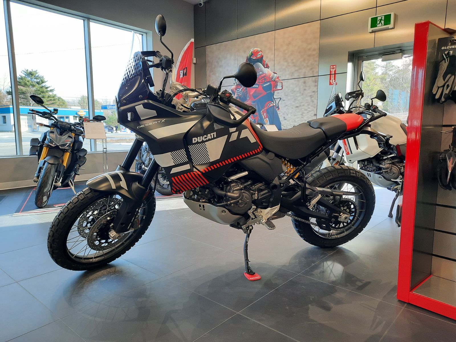 2023 Ducati Desert X 937