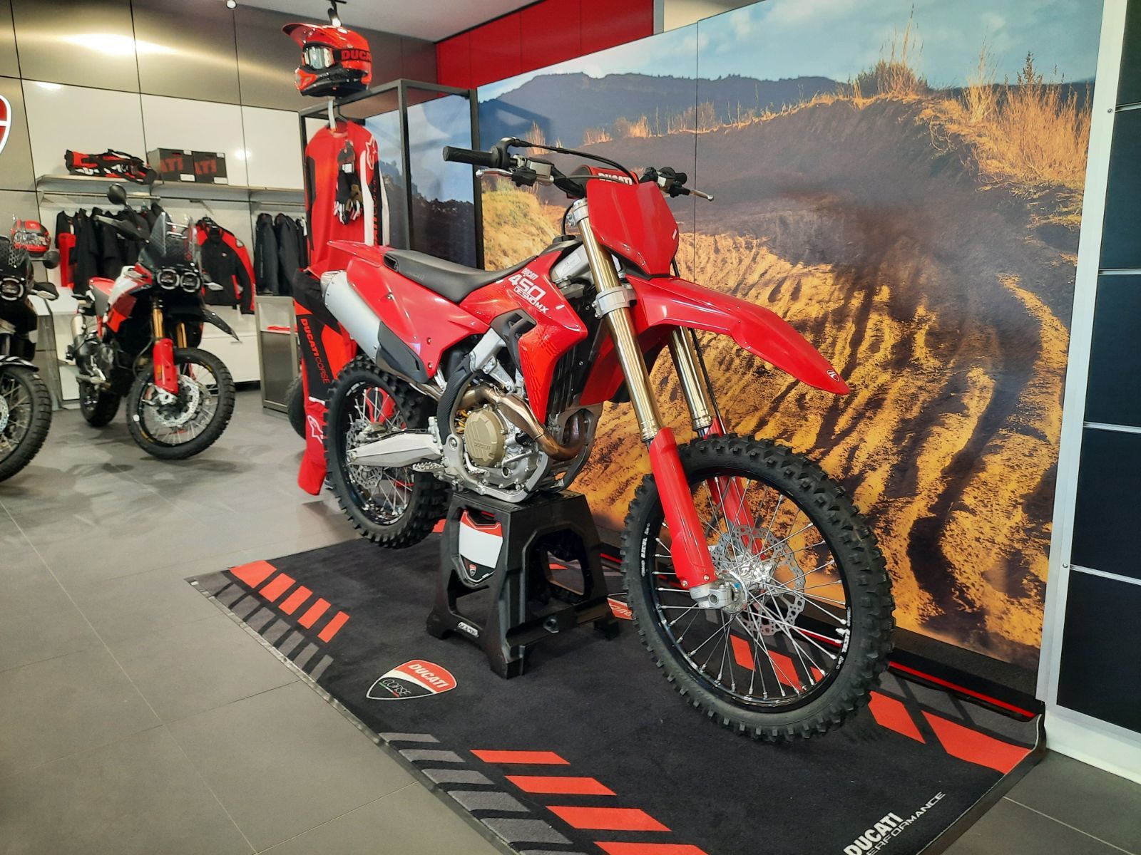 2026 Ducati Desmo MX 450