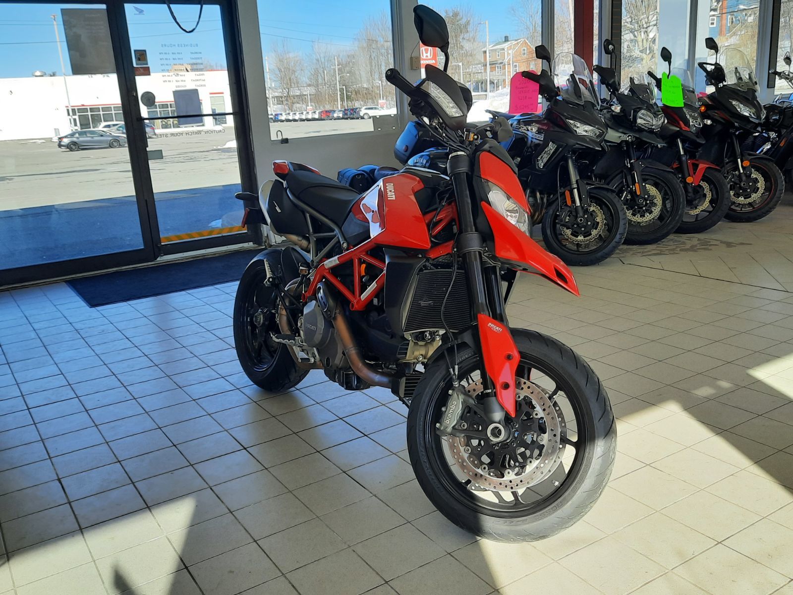 Ducati HYPERMOTARD HYM 950 2023