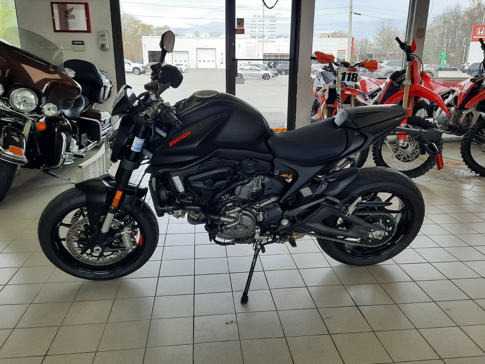2023 Ducati MONSTER 937+