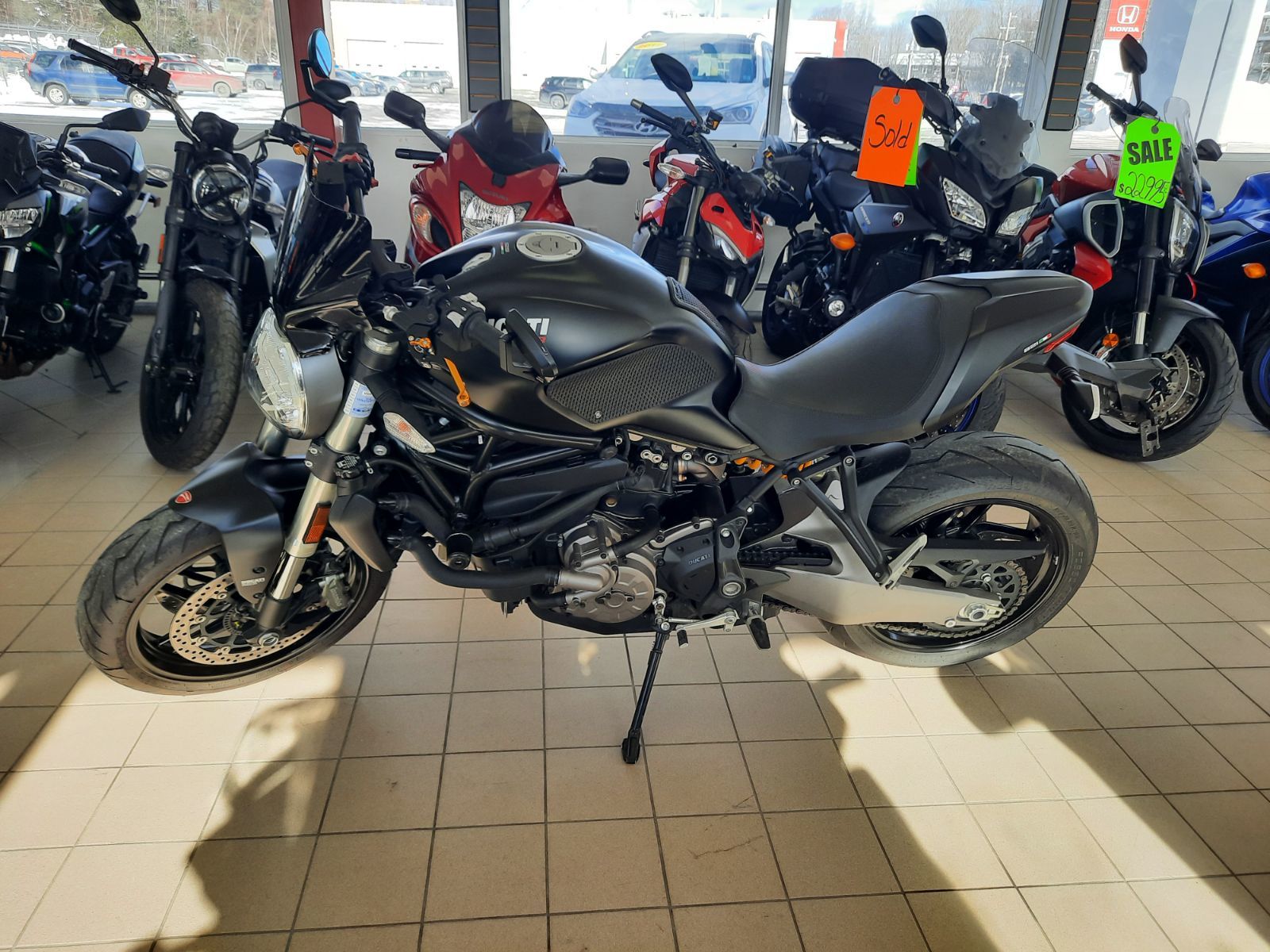 Ducati MONSTER 937+ 2023