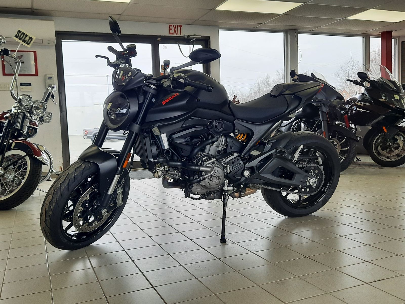 Ducati MONSTER 937+ 2023