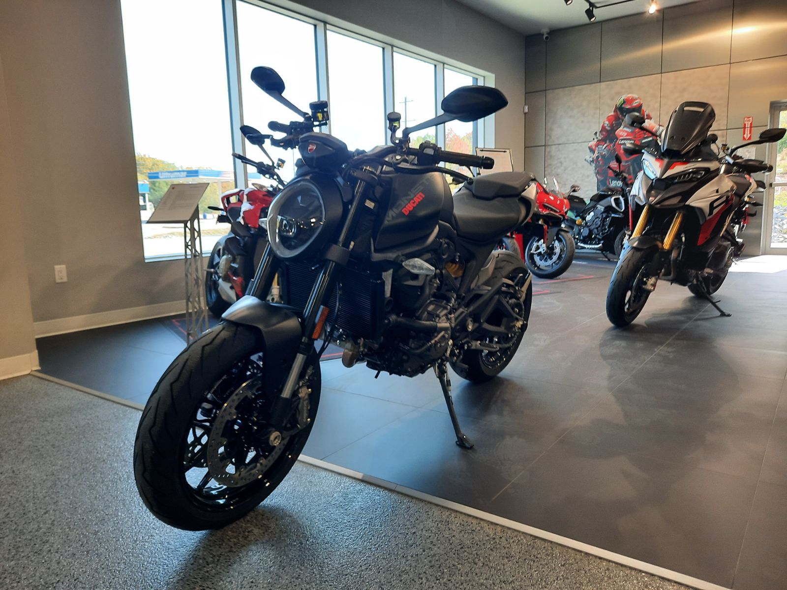 2025 Ducati MONSTER Monster 937