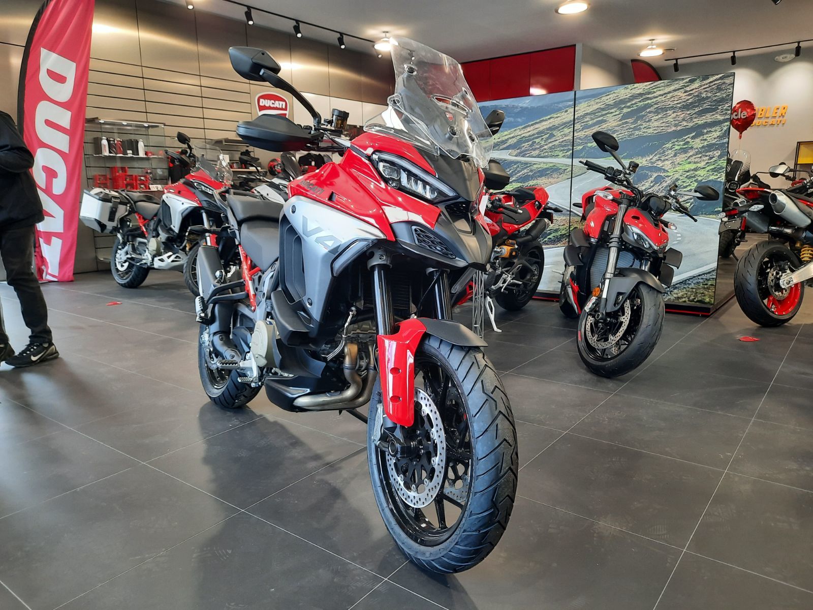 Ducati Multistrada Multistrada V4 Pikes Peak 2025
