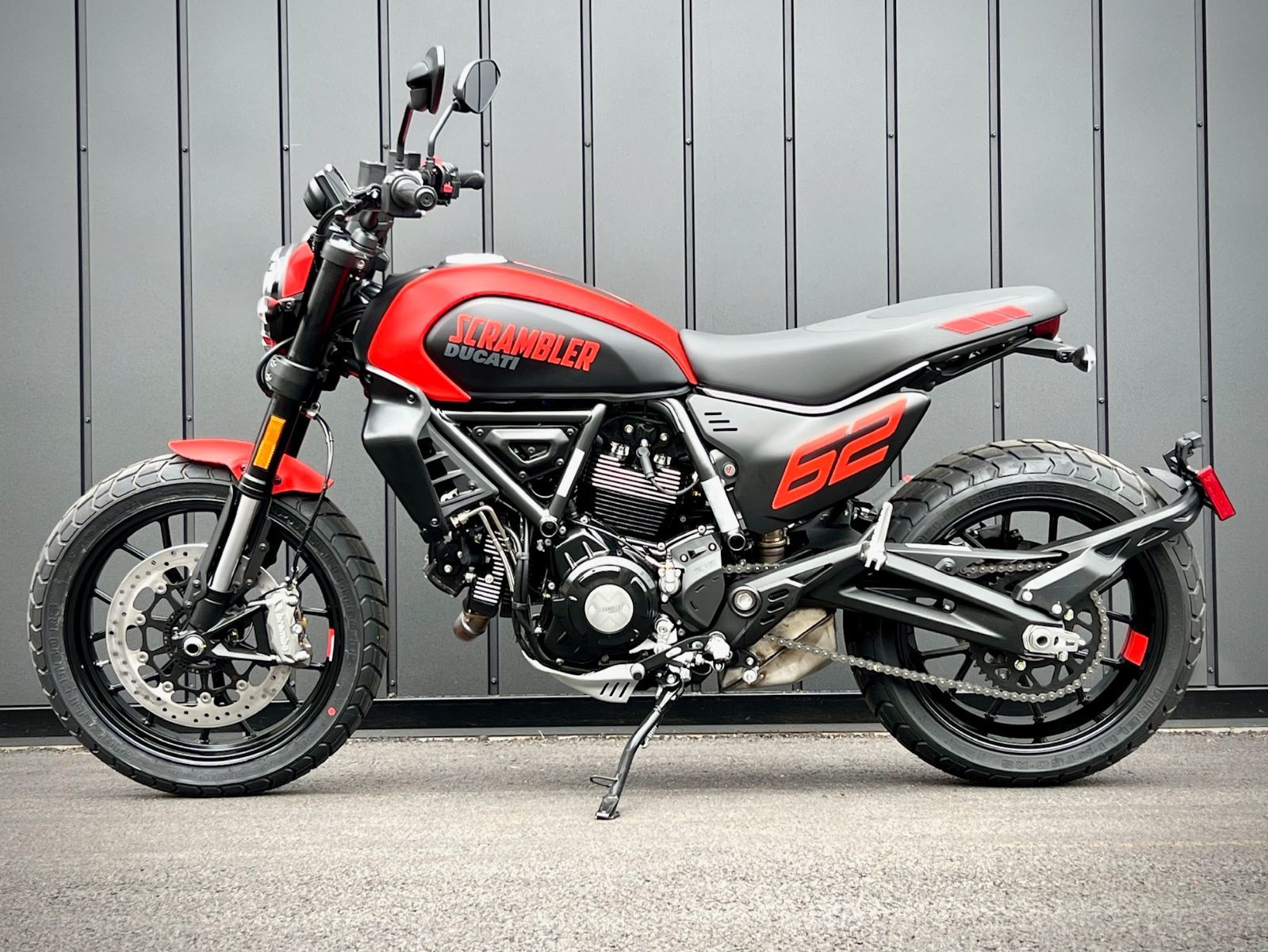 Ducati Scrambler FULL THROTTLE 2024