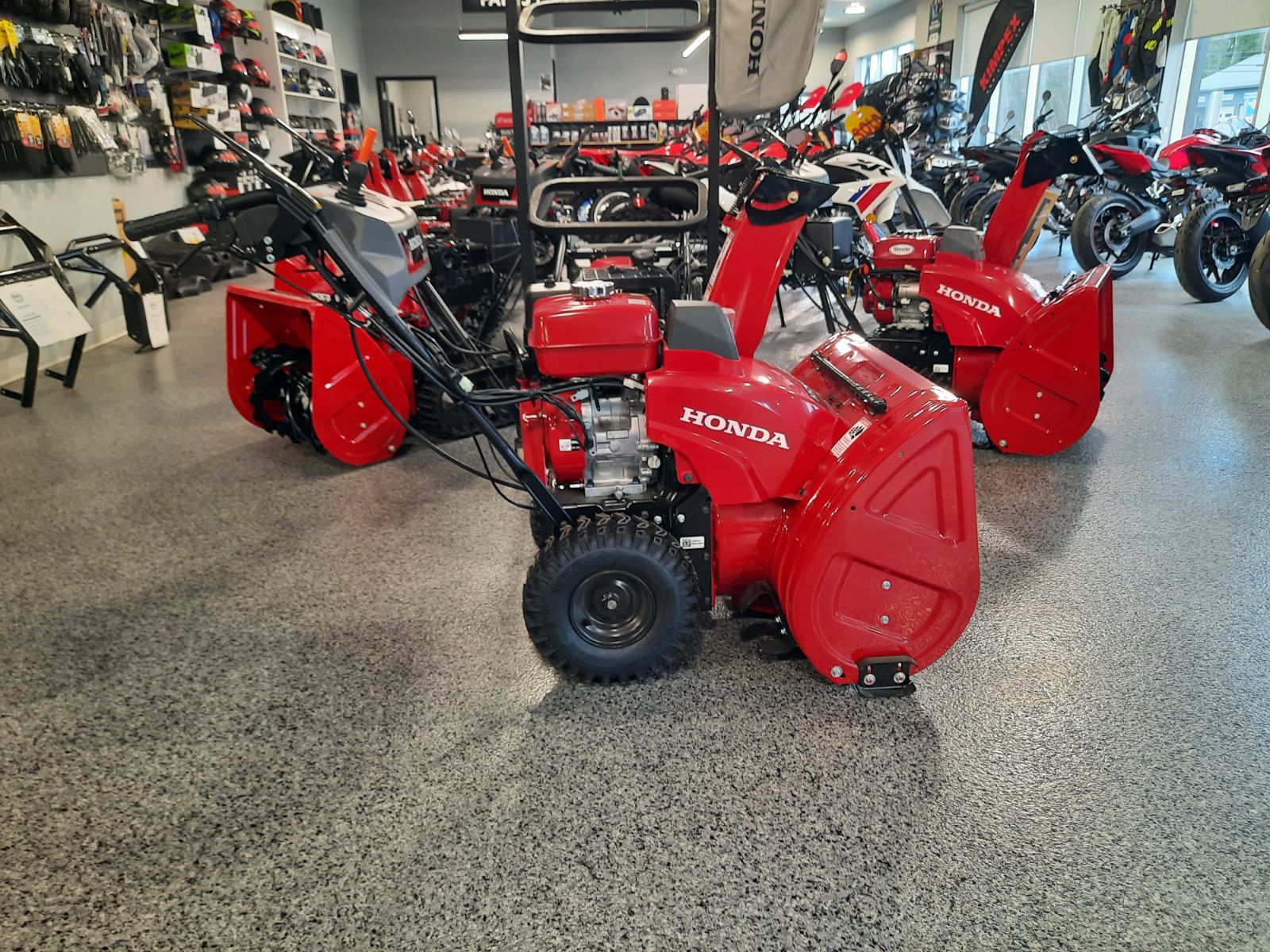 HONDA PE 28 Wheel Drive  2026