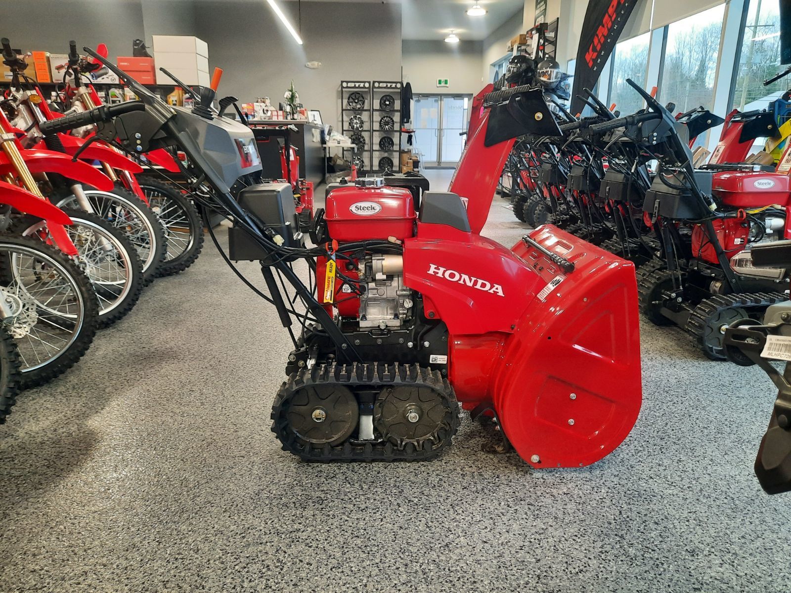 HONDA PE 28 Track Drive ES  2026