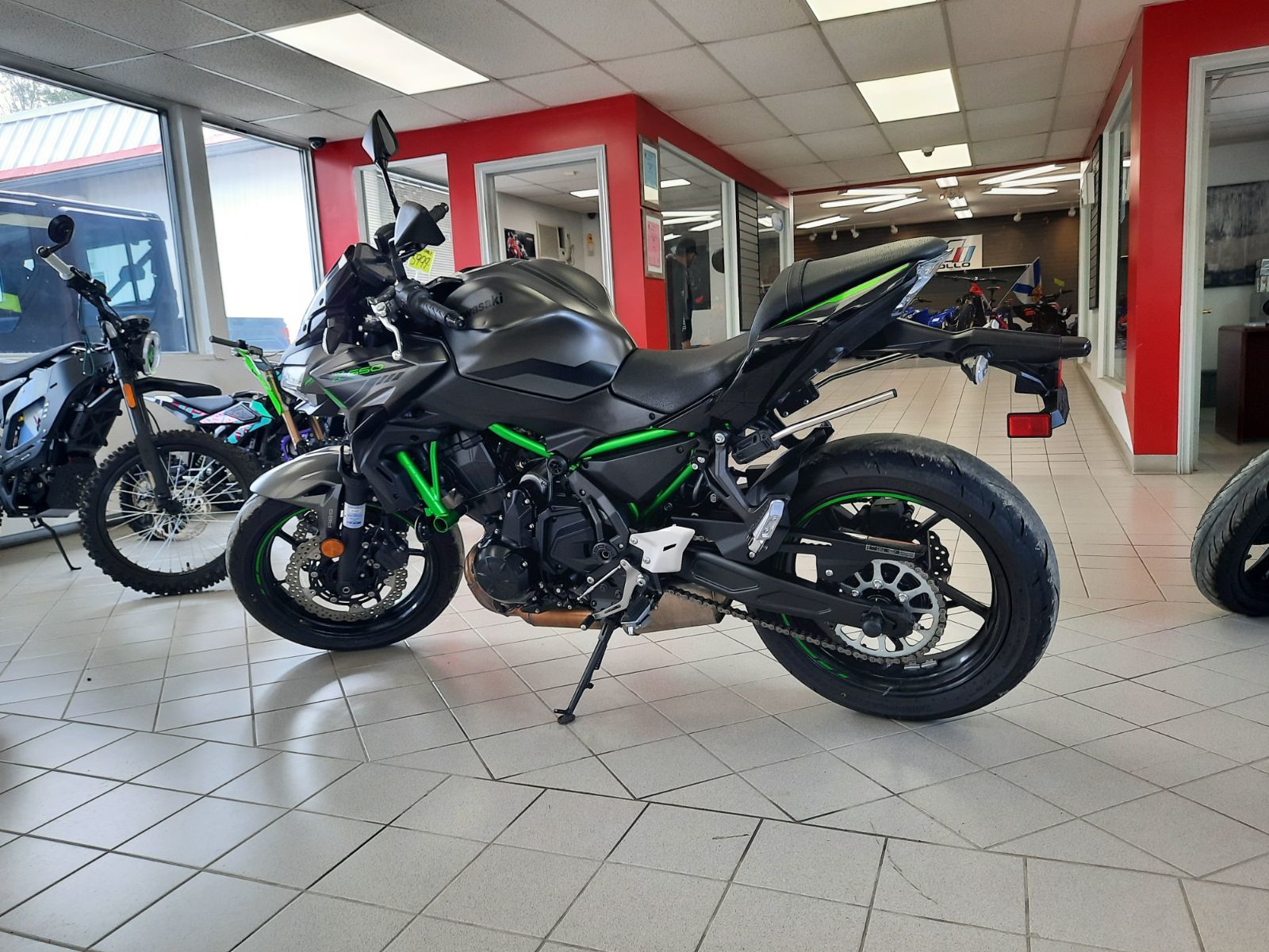 Kawasaki Z650 ABS  2023
