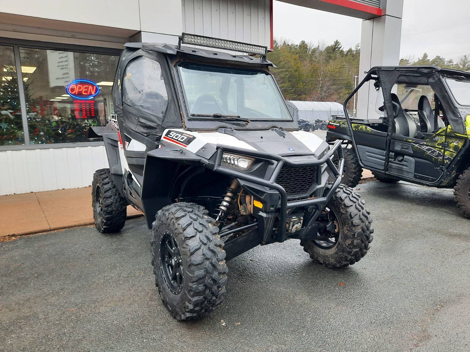 Polaris RZR 900 S WHITE LIGHTNING 2016