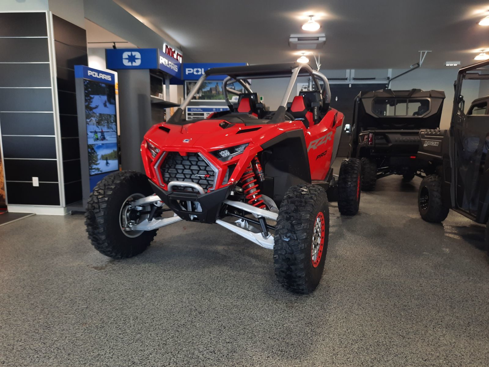 2026 Polaris RZR Pro R Ultimate
